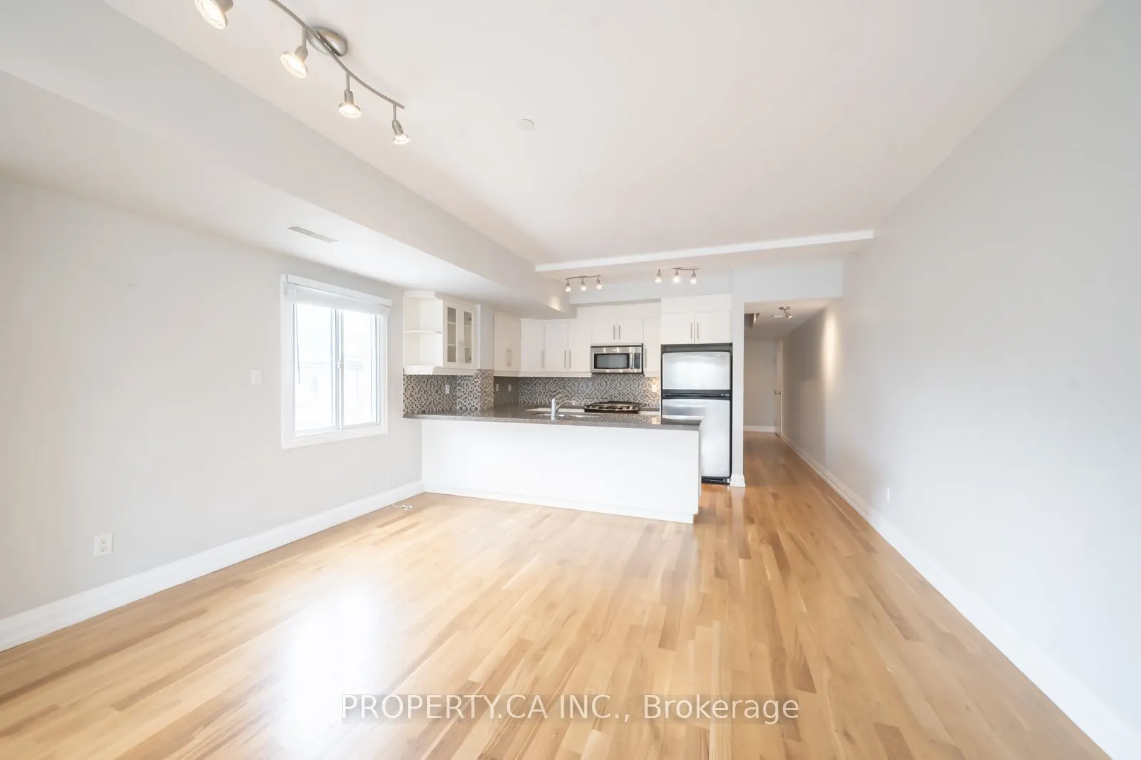 473 Dupont Street #2