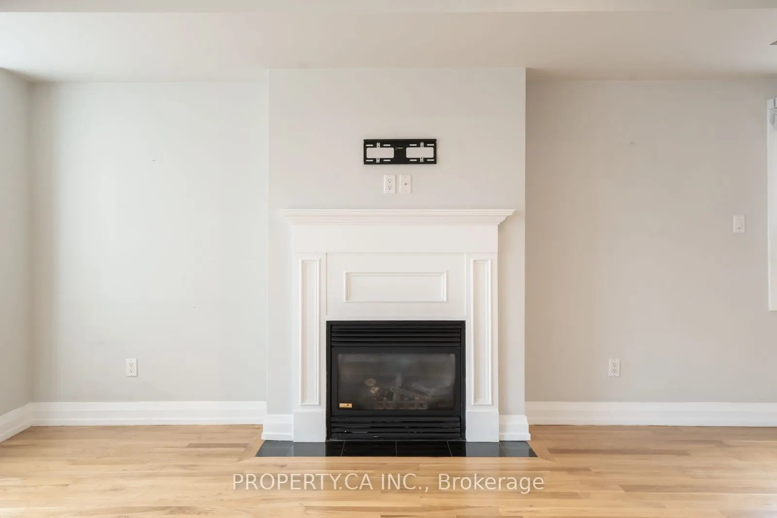 473 Dupont Street #2