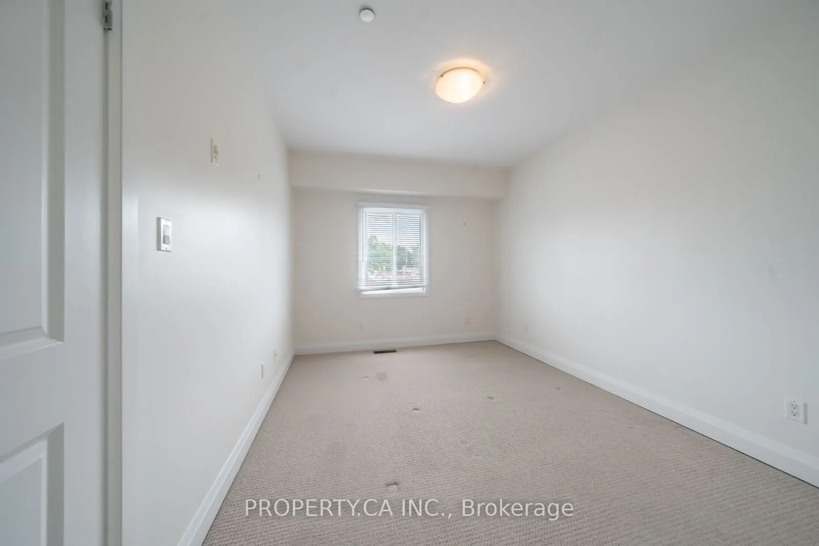 473 Dupont Street #2
