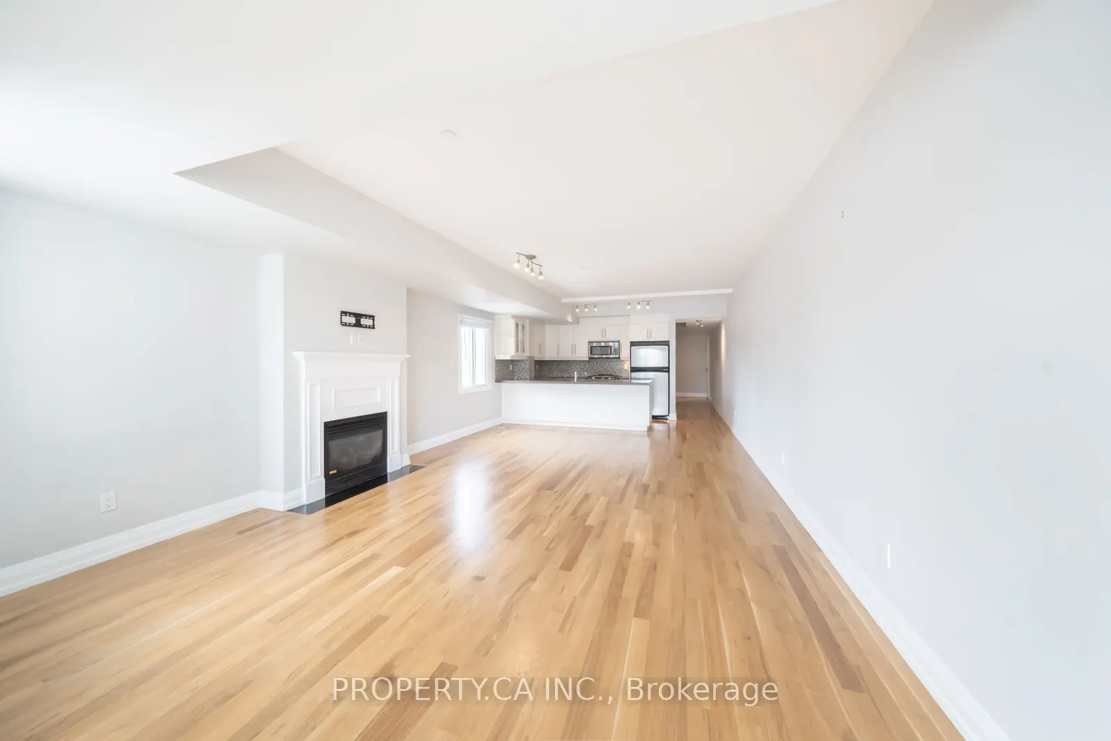 473 Dupont Street #2