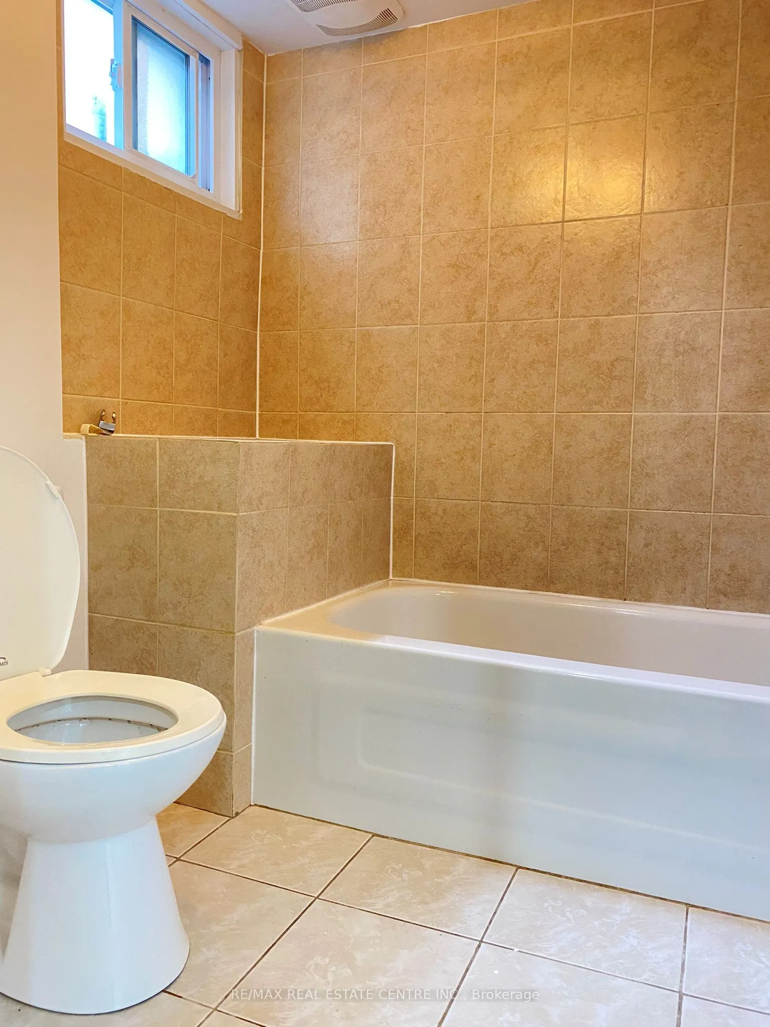 472 Lansdowne Avenue #Lower