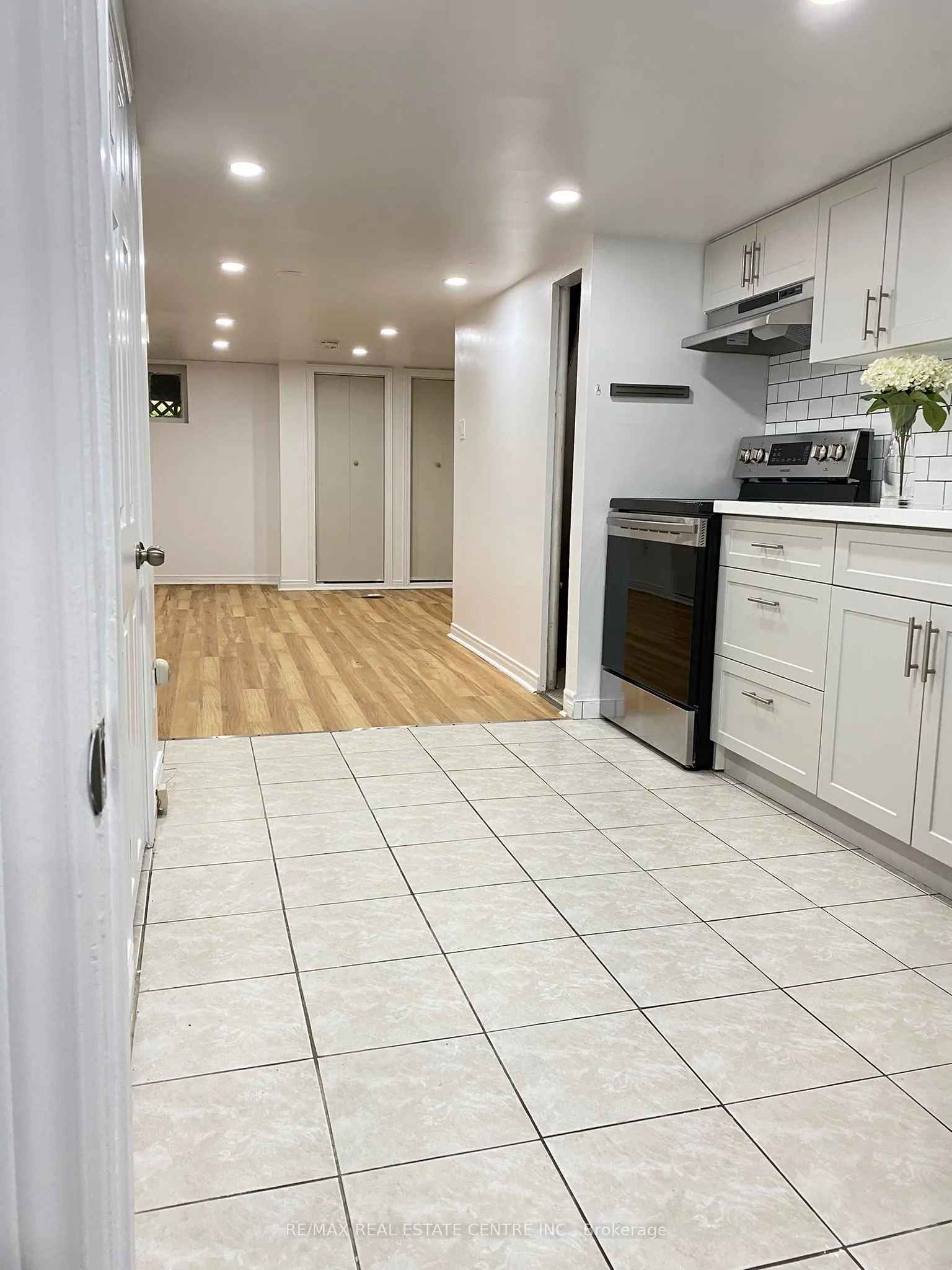 472 Lansdowne Avenue #Lower