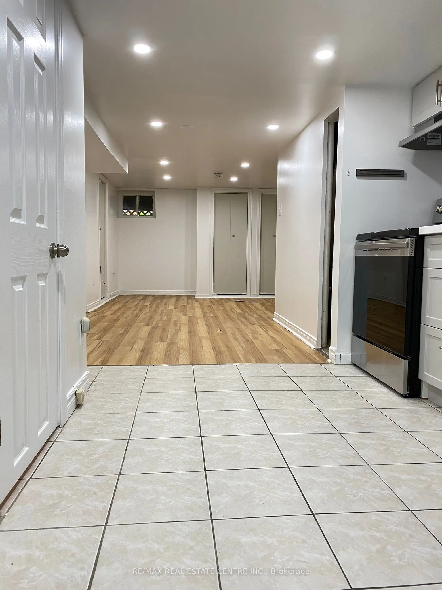 472 Lansdowne Avenue #Lower
