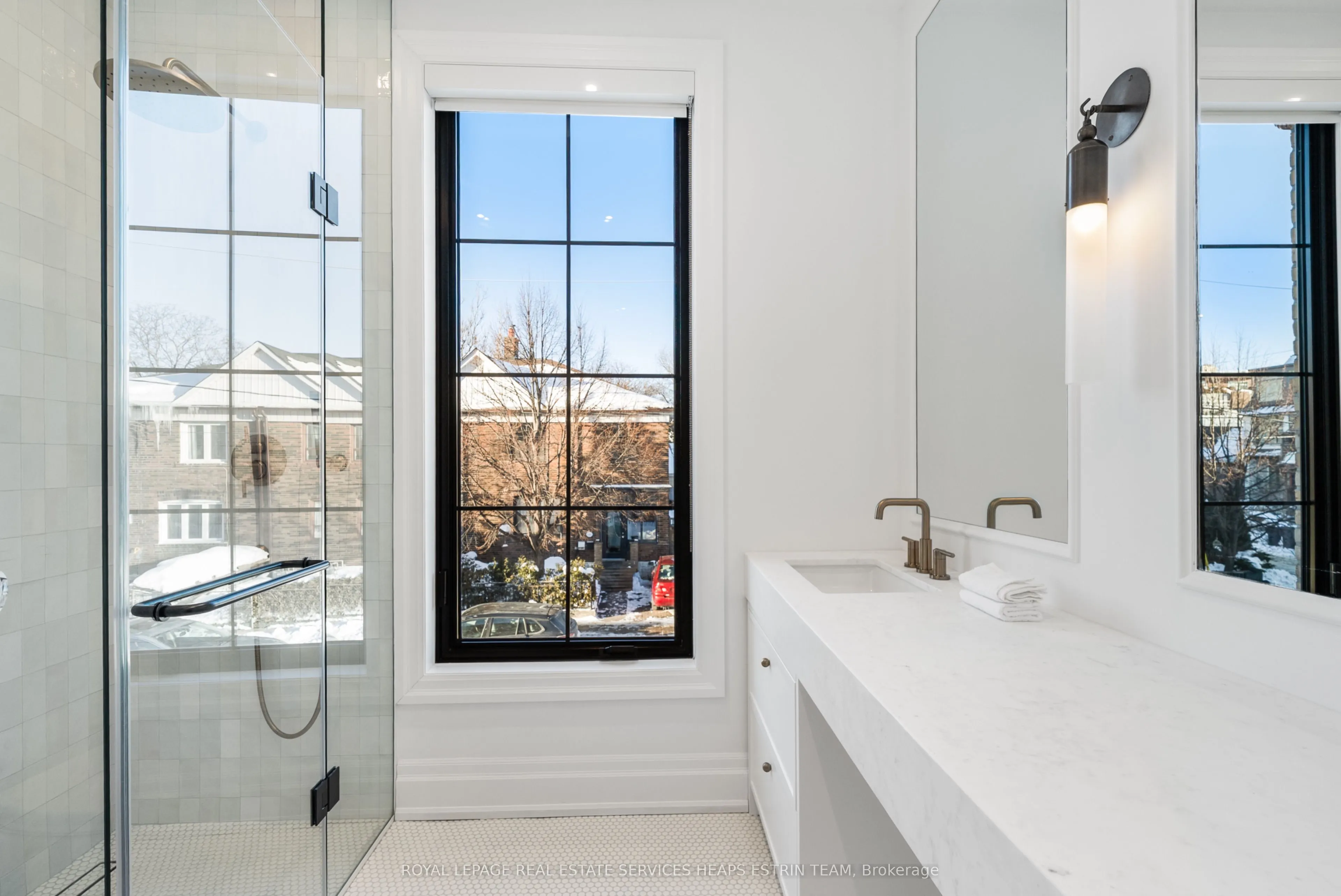 23 Lippincott Street