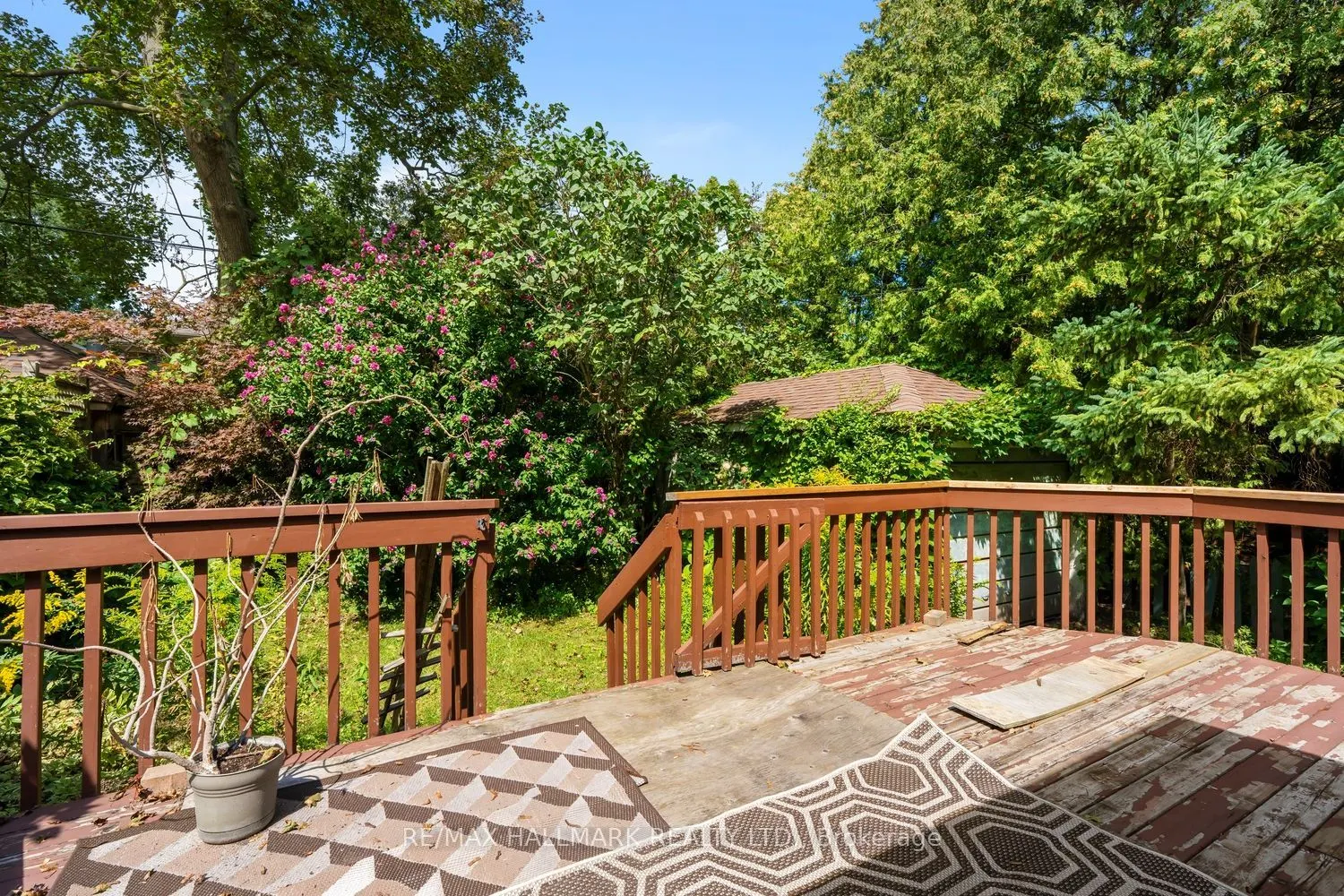 48 Chatsworth Drive