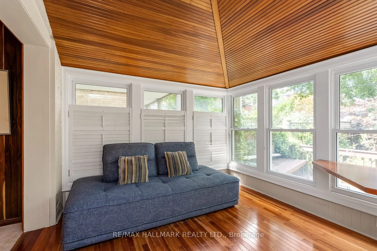 48 Chatsworth Drive
