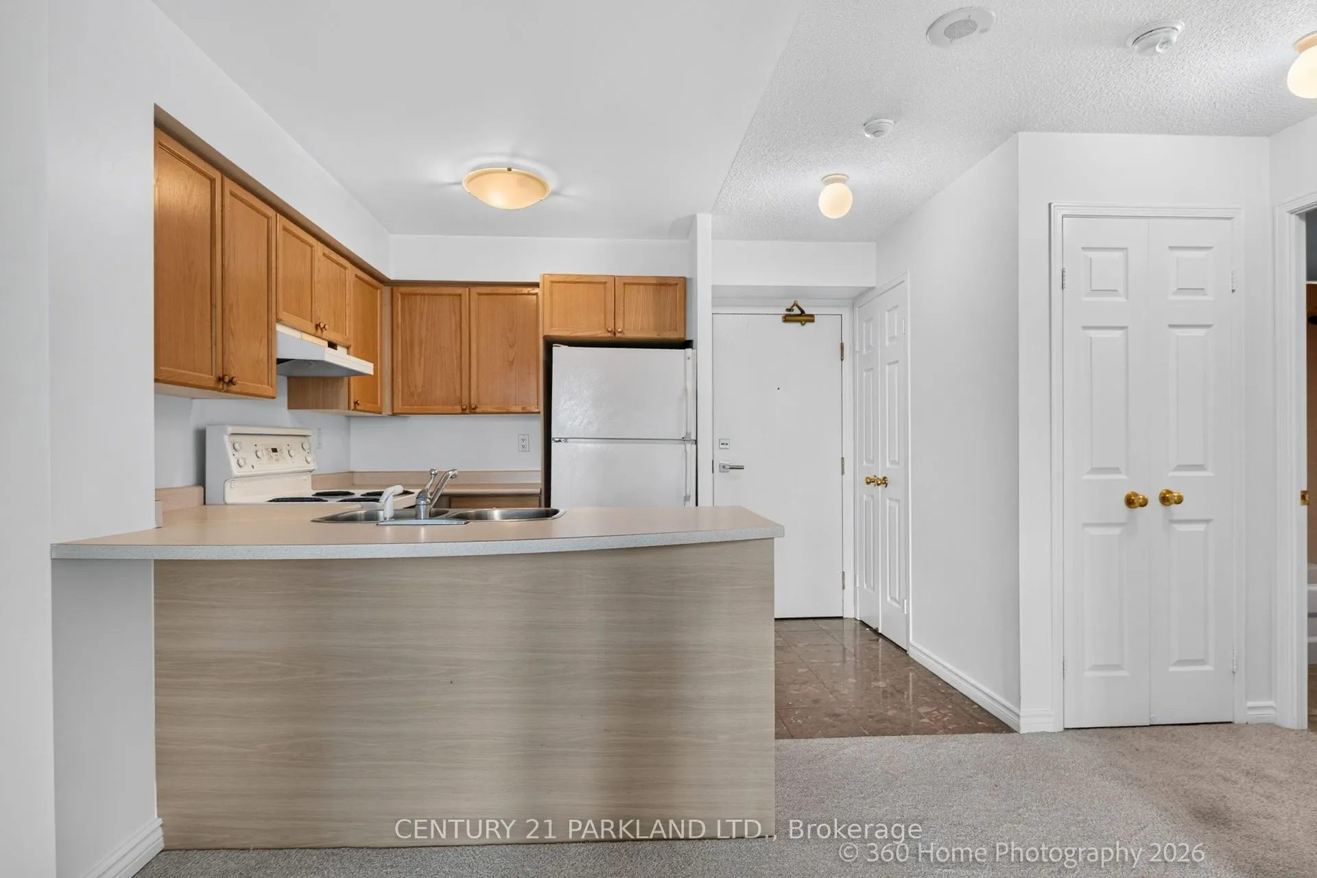 109 Front Street E #609