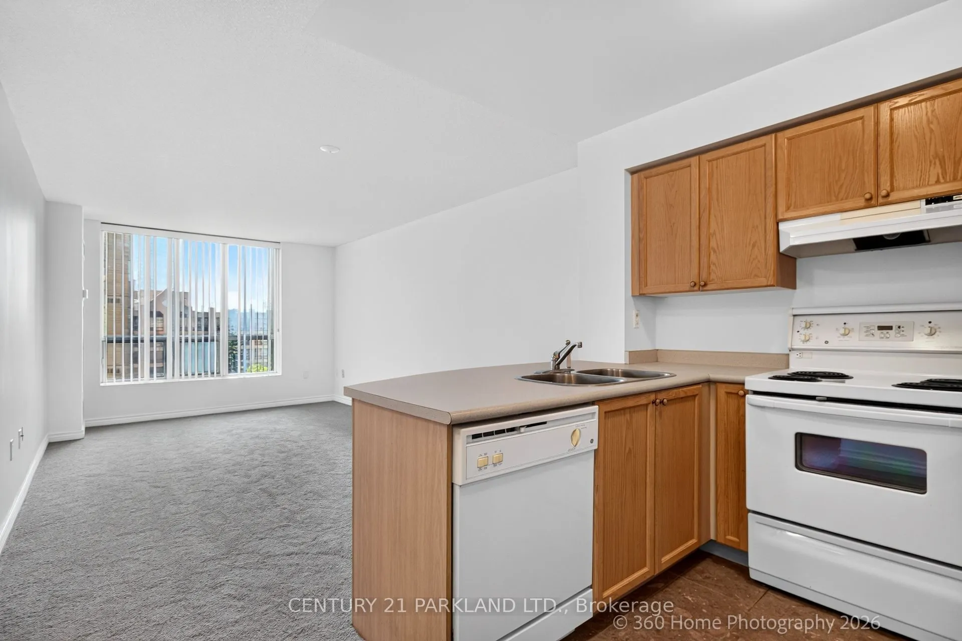 109 Front Street E #609