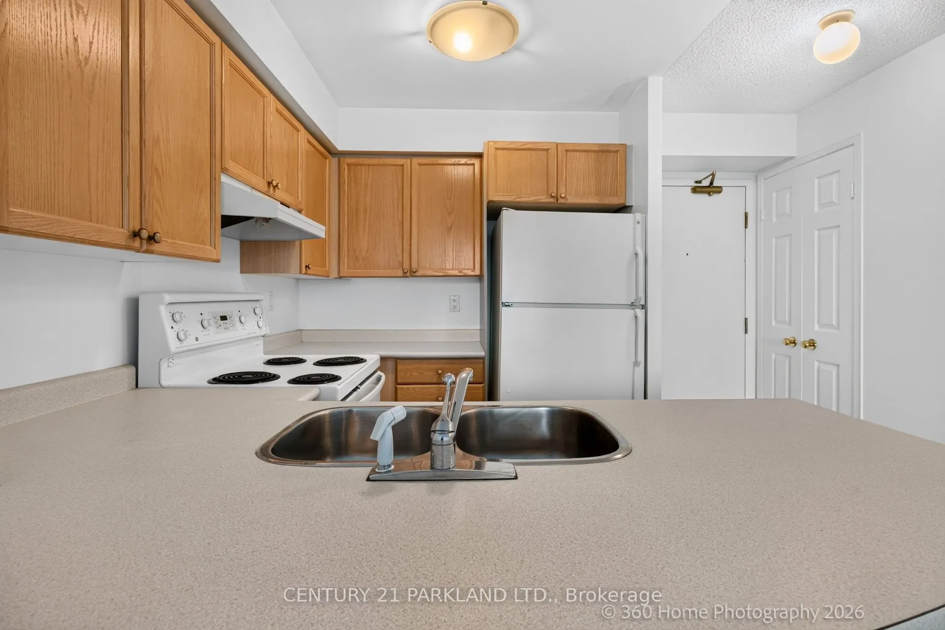 109 Front Street E #609