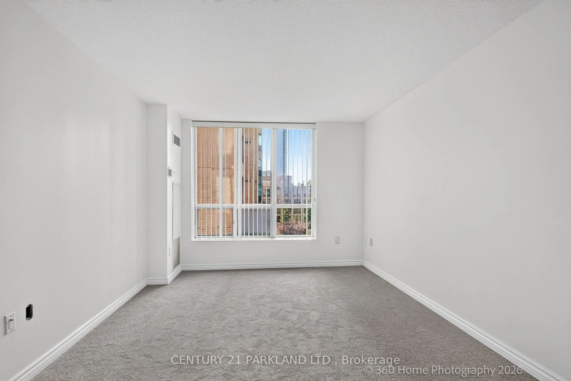 109 Front Street E #609