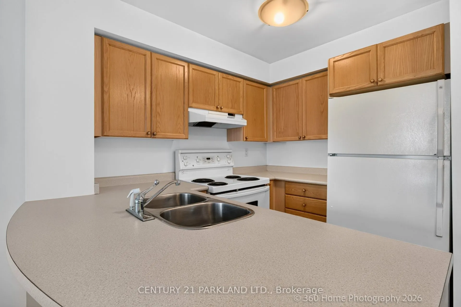 109 Front Street E #609