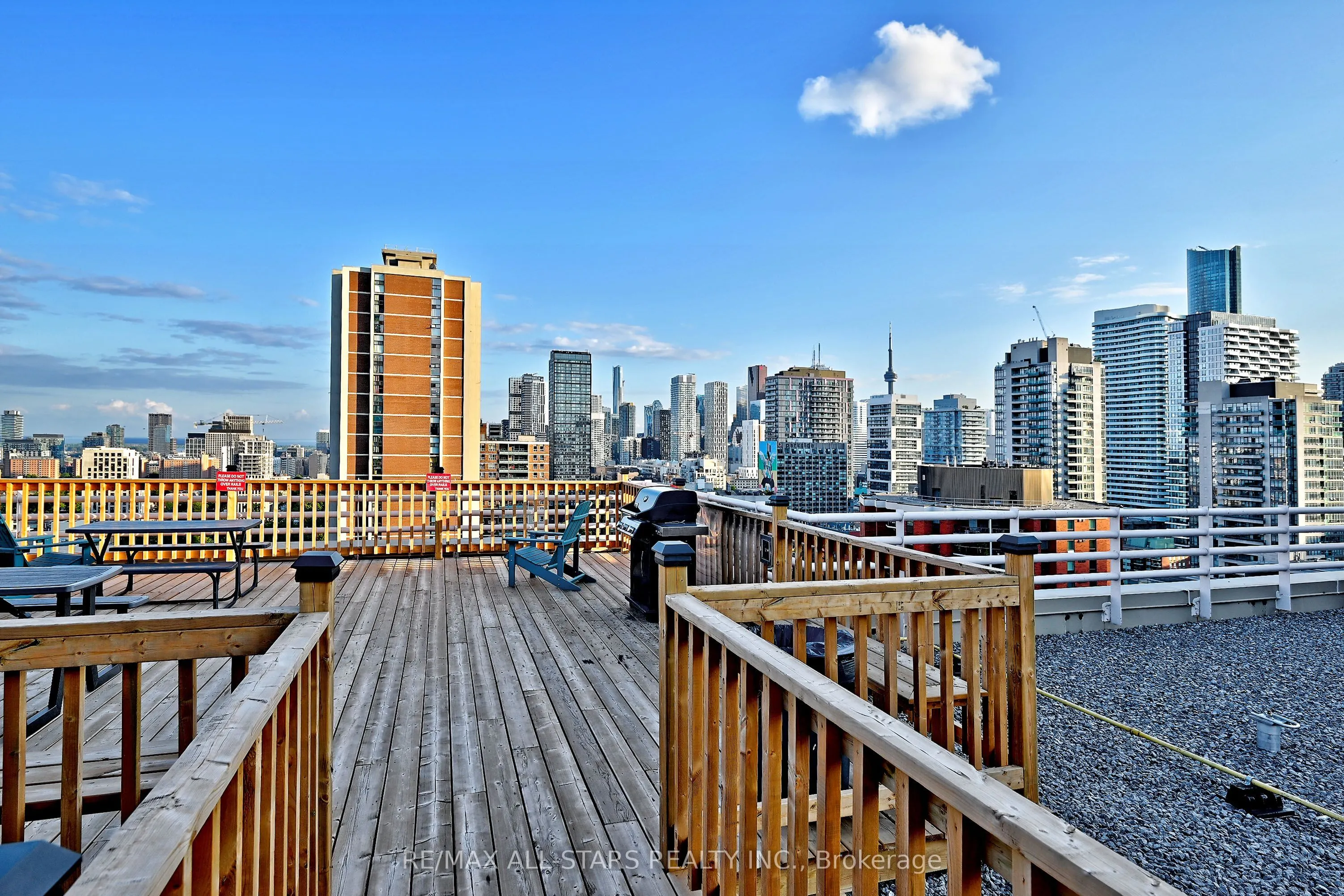 15 Maitland Place #2112