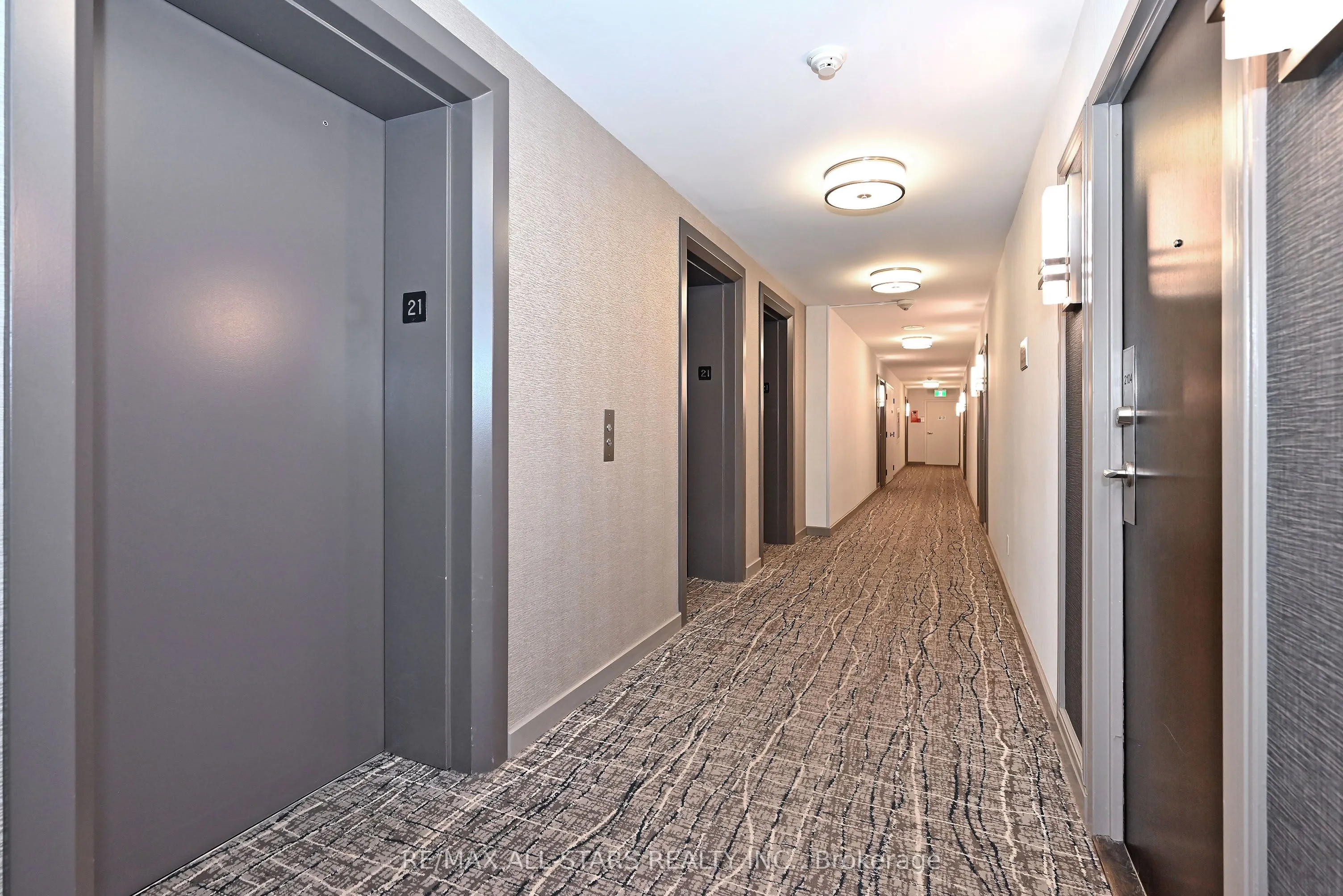 15 Maitland Place #2112