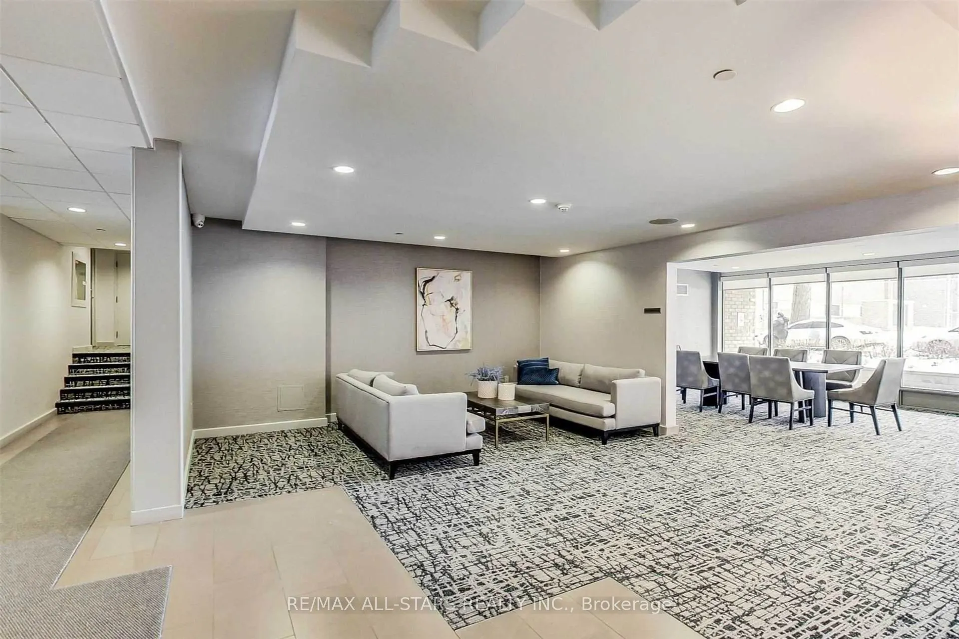 15 Maitland Place #2112