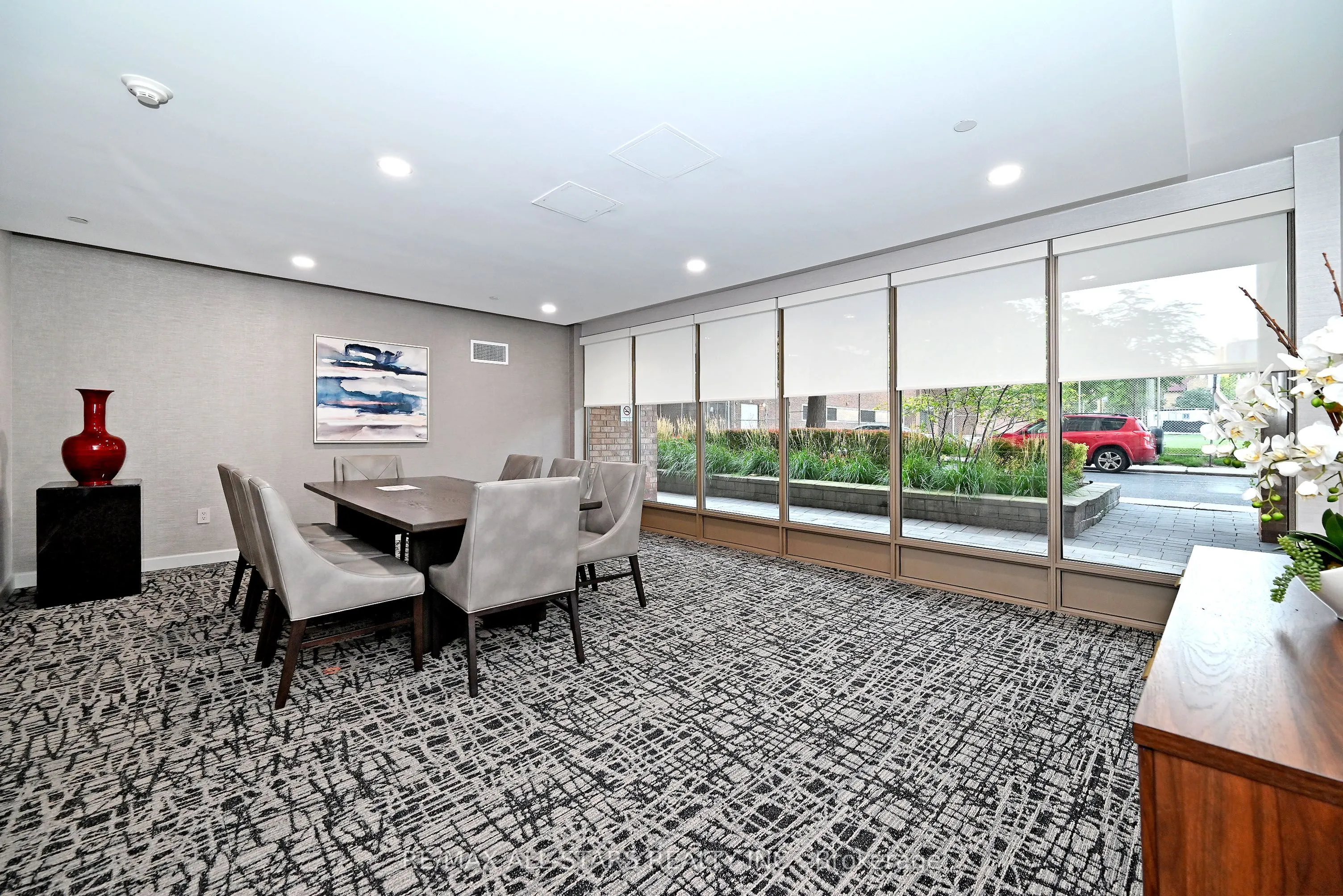 15 Maitland Place #2112