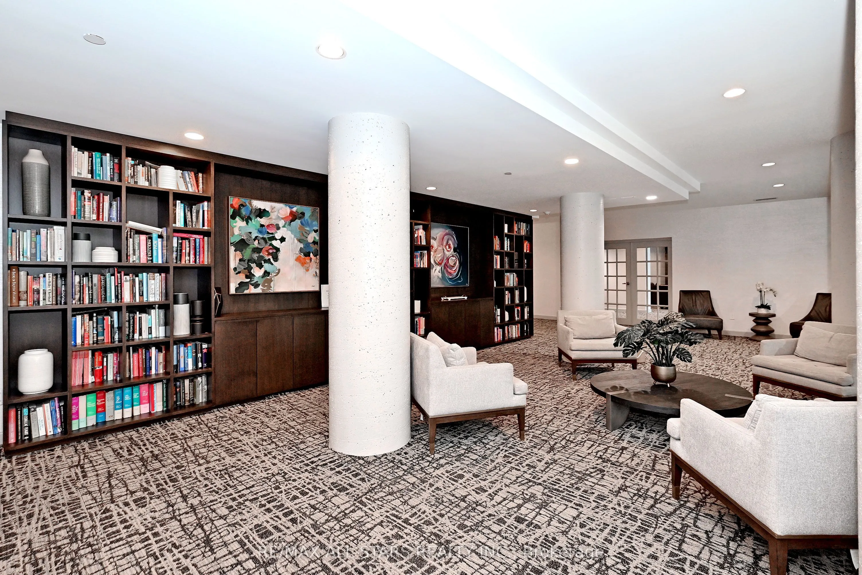 15 Maitland Place #2112