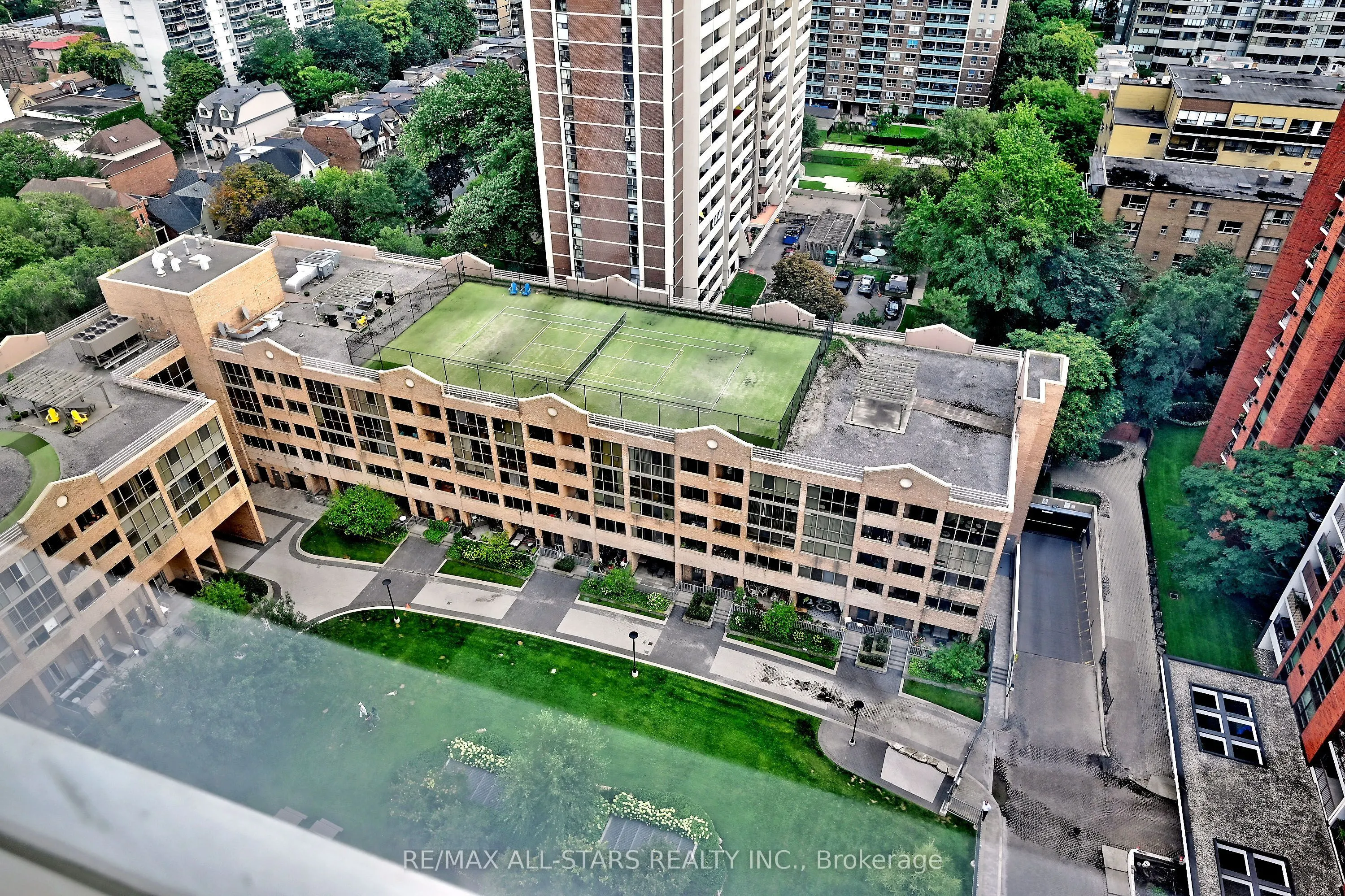 15 Maitland Place #2112