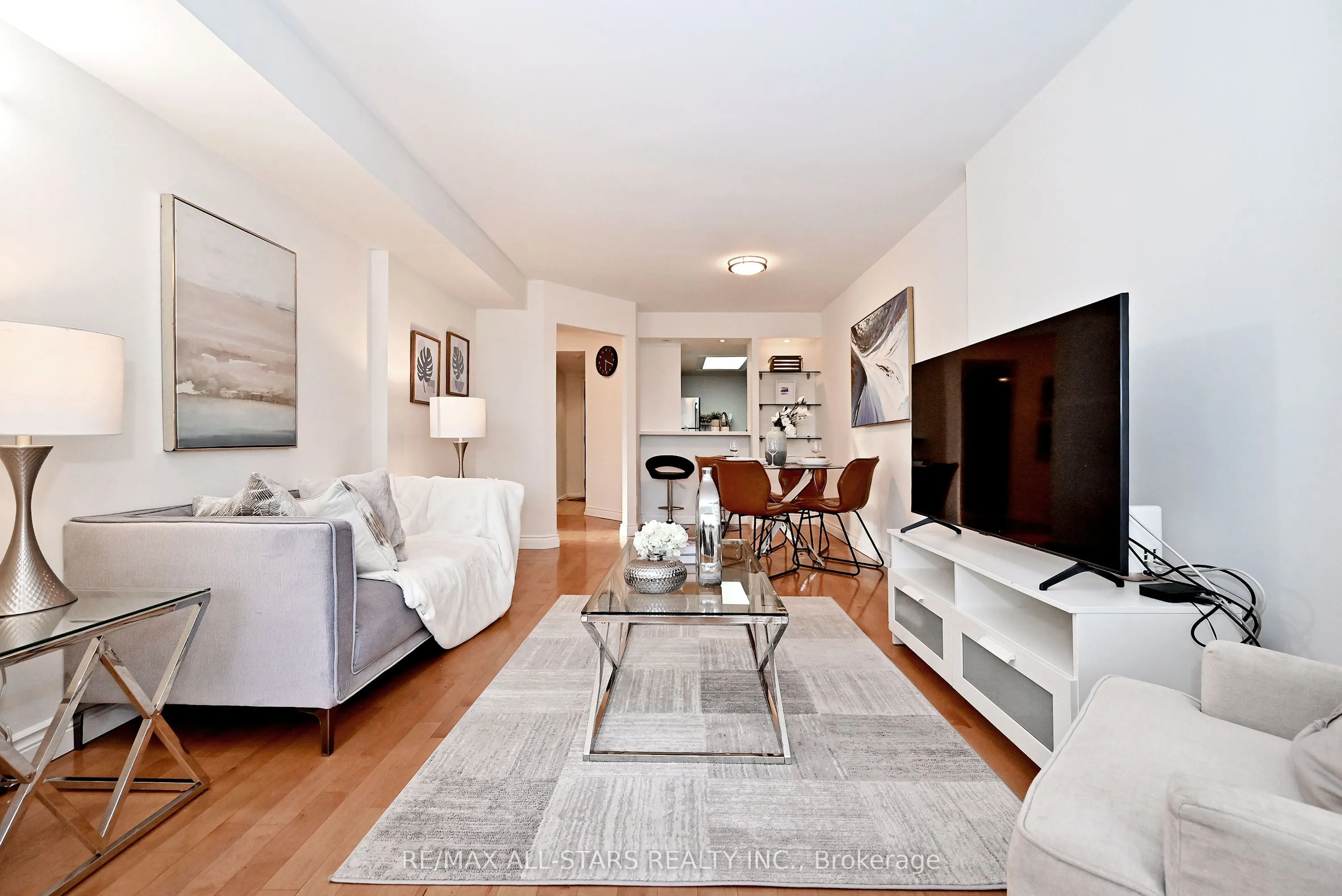 15 Maitland Place #2112