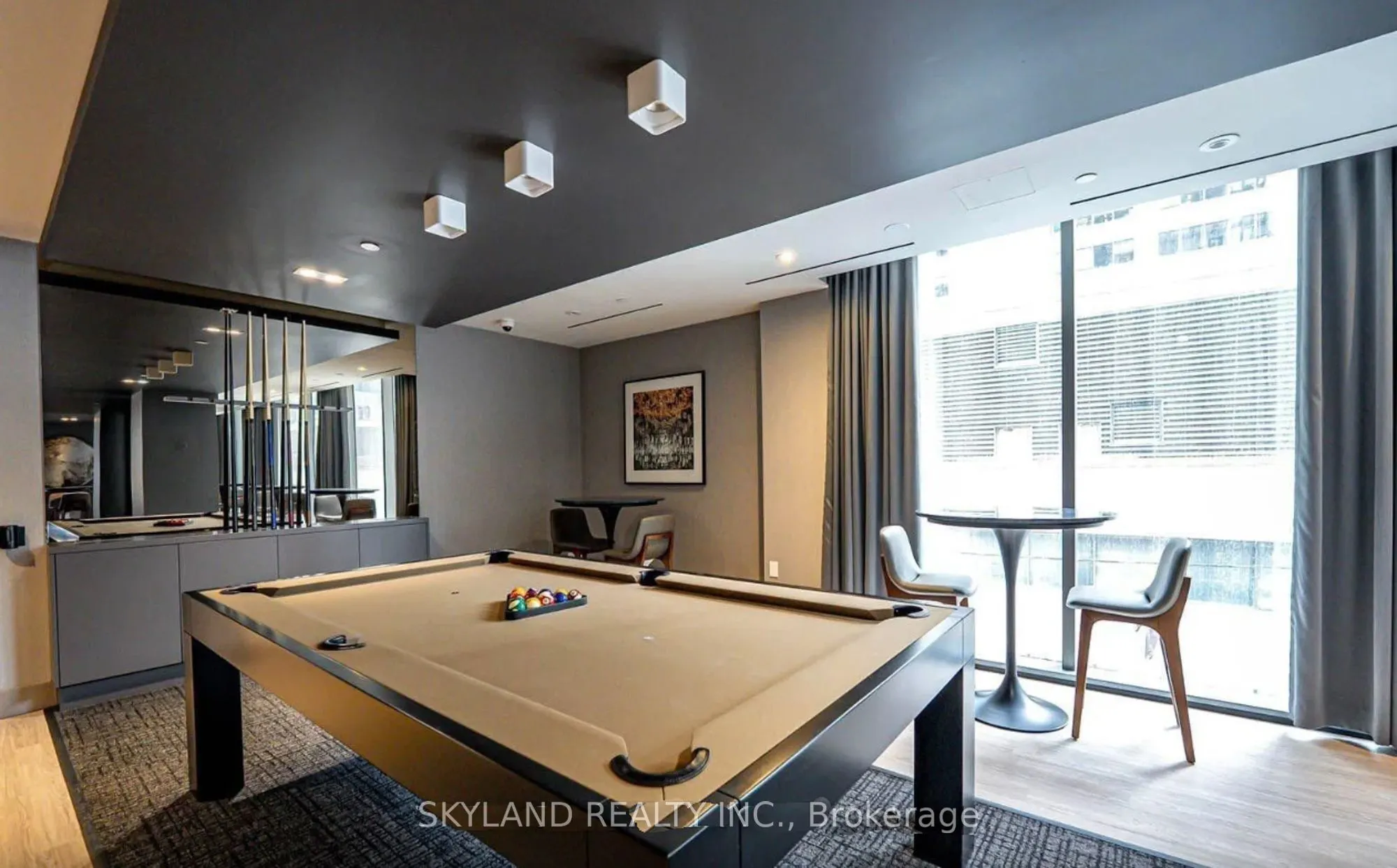 8 Cumberland Street #4305