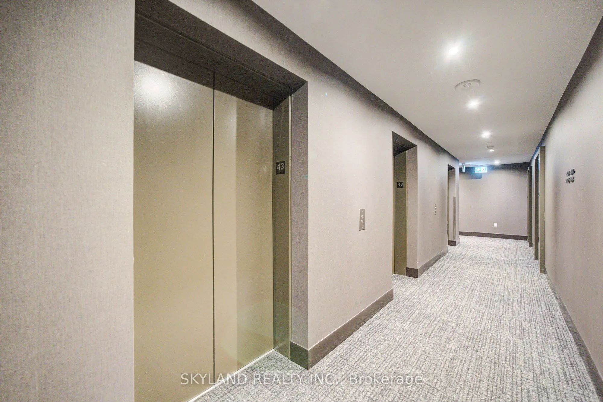 8 Cumberland Street #4305
