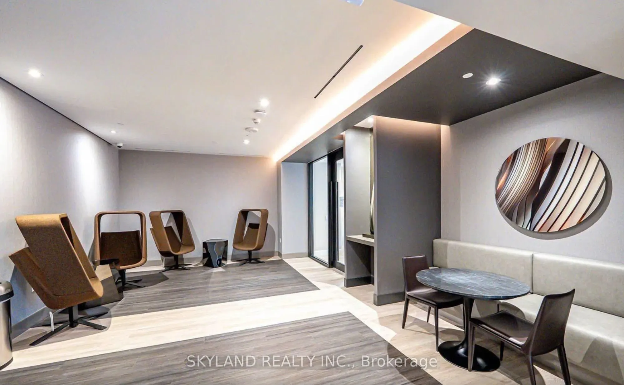 8 Cumberland Street #4305