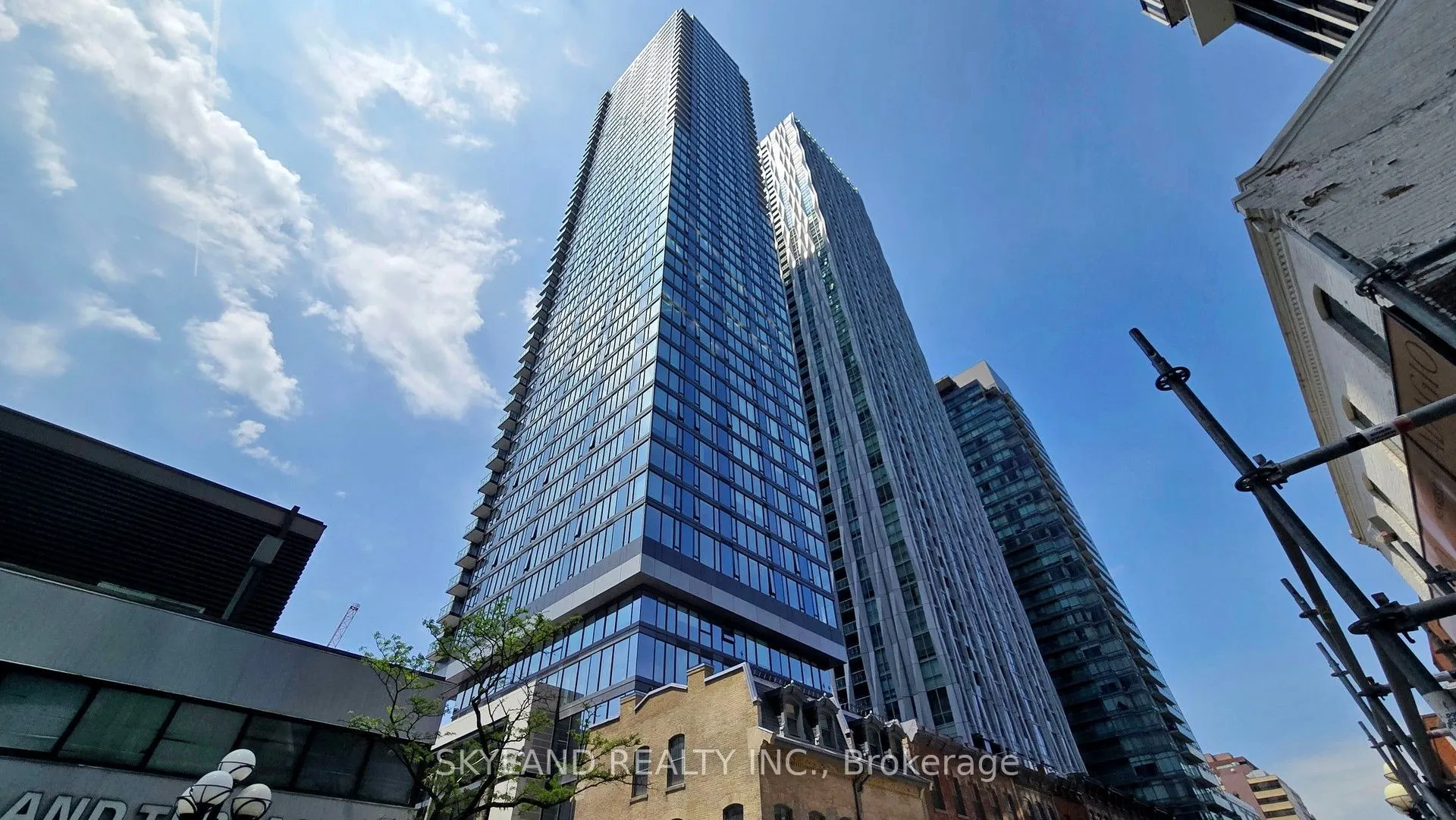 8 Cumberland Street #4305