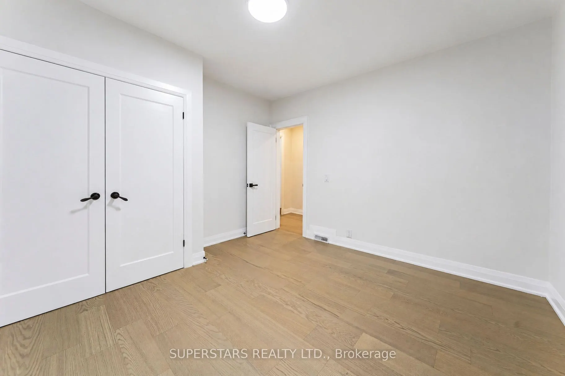 105 Bellwoods Avenue