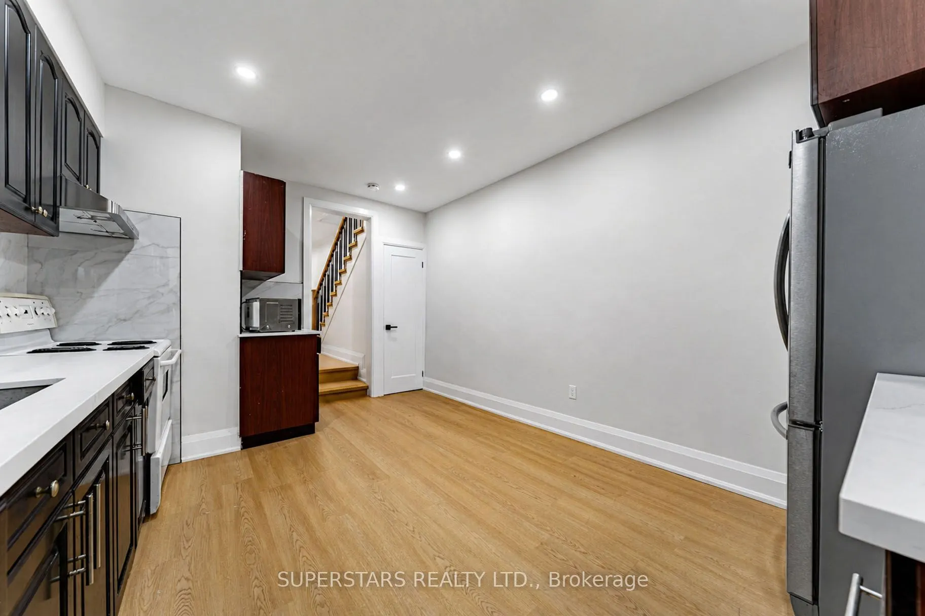 105 Bellwoods Avenue