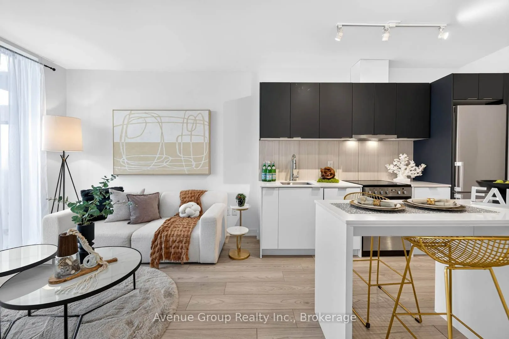 8 Tippett Road #616
