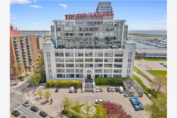 637 Lake Shore Boulevard W #614