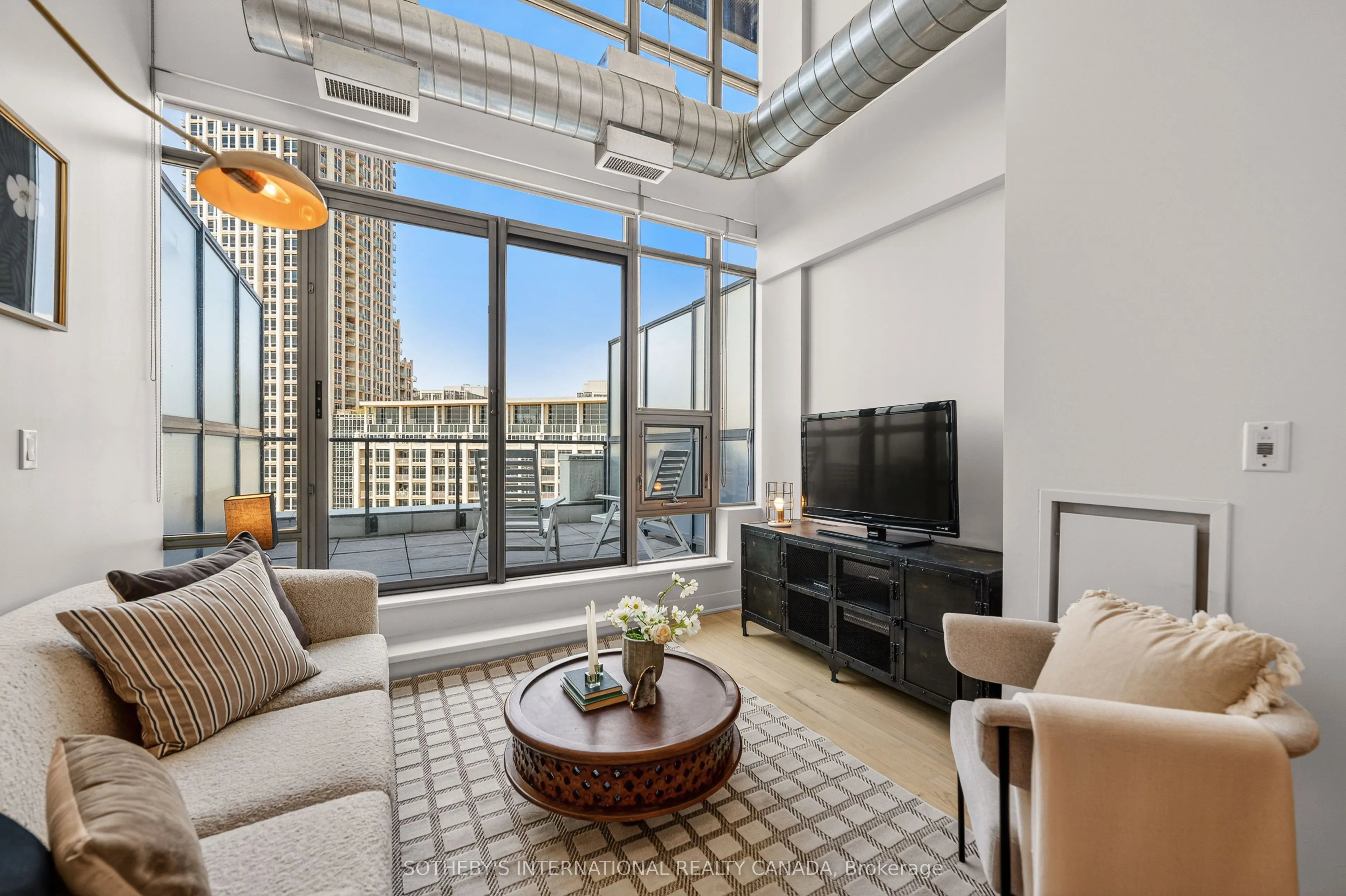 637 Lake Shore Boulevard W #614