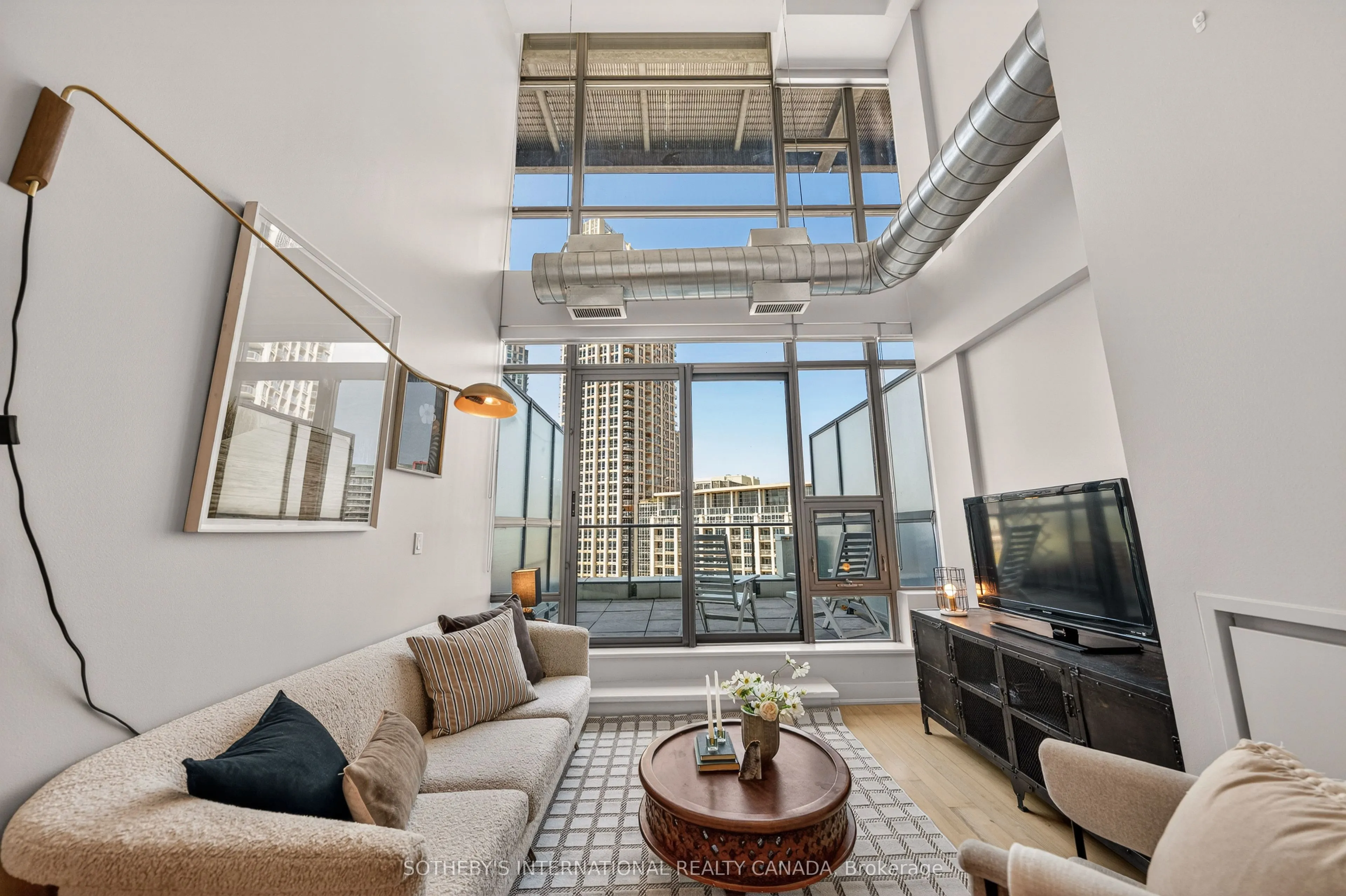 637 Lake Shore Boulevard W #614