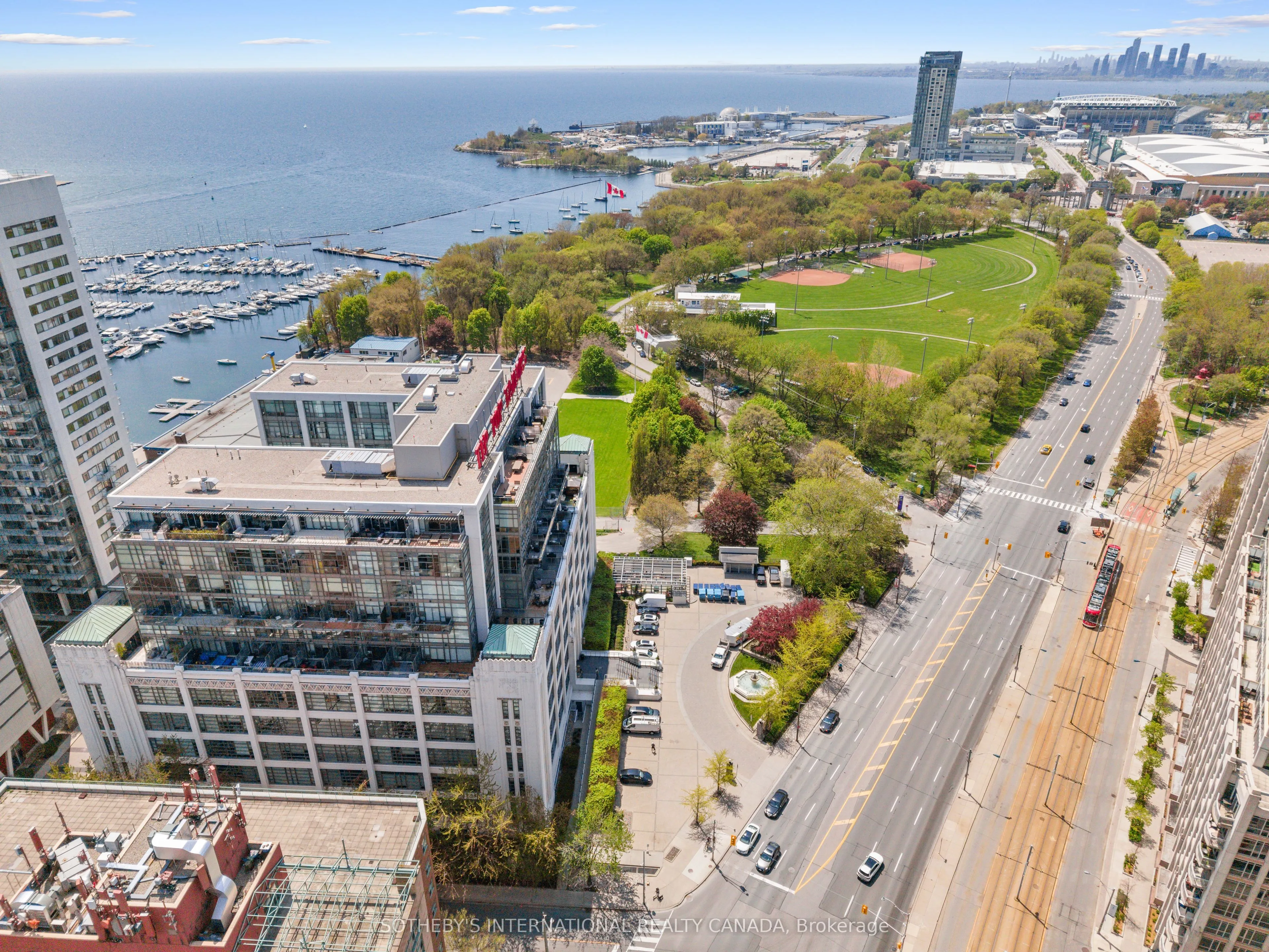 637 Lake Shore Boulevard W #614