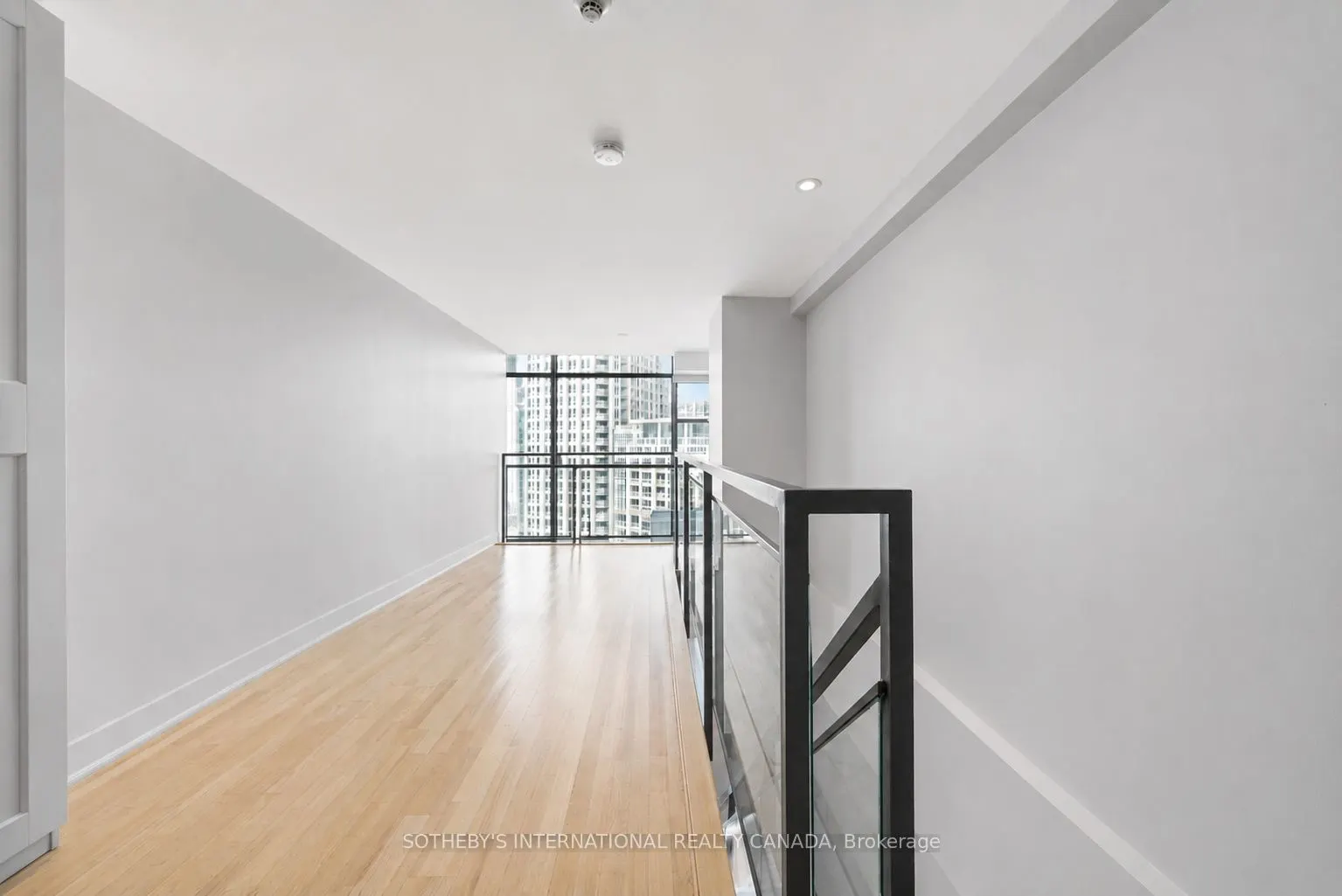 637 Lake Shore Boulevard W #614
