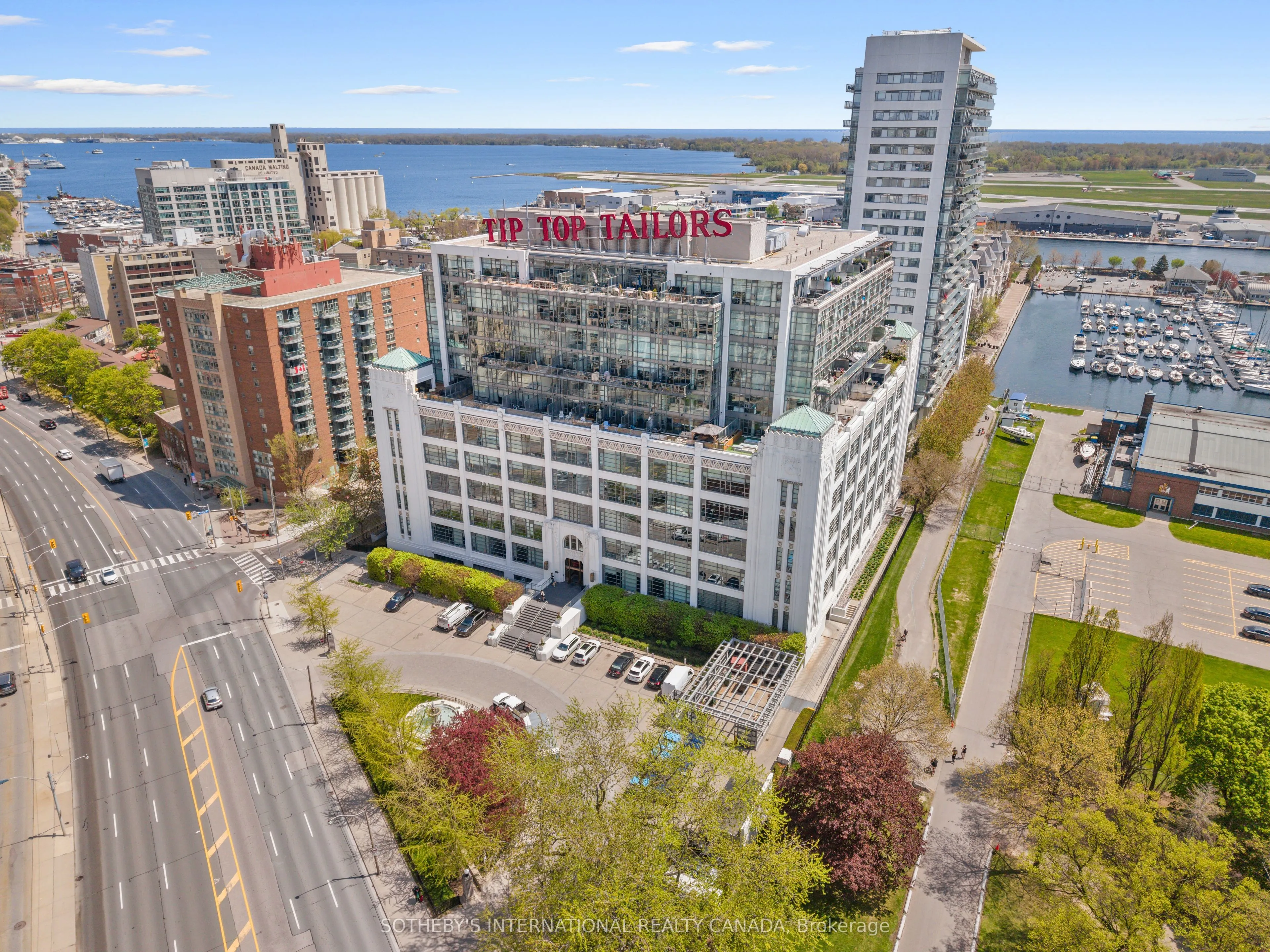637 Lake Shore Boulevard W #614
