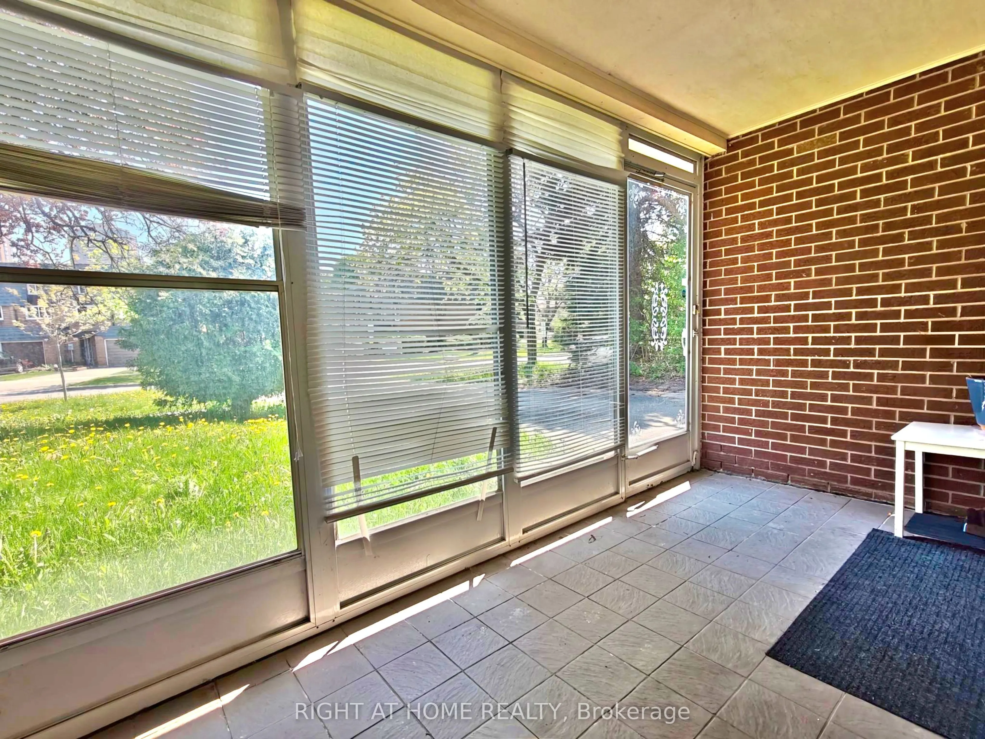 182 McNicoll Avenue
