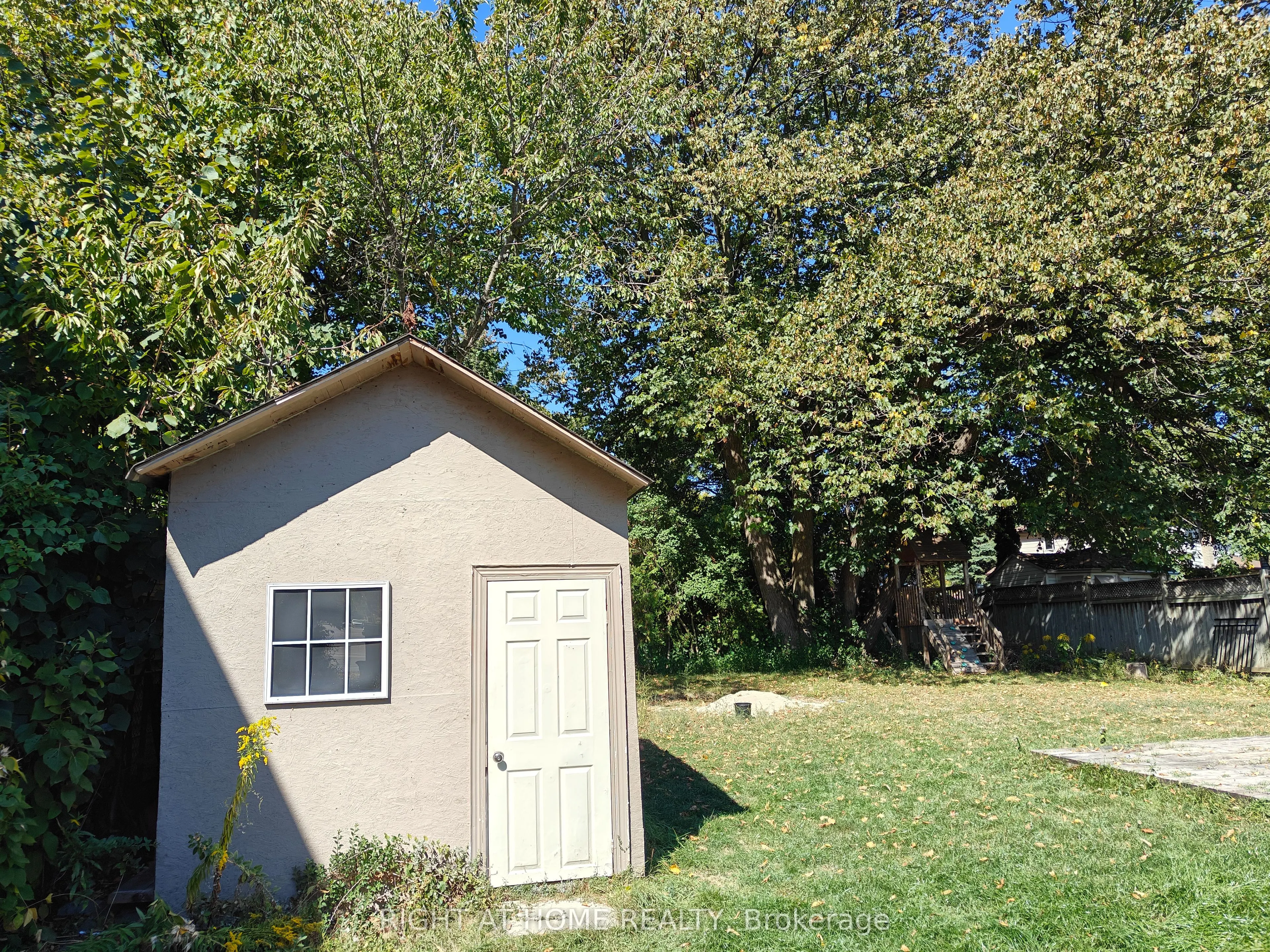 182 McNicoll Avenue