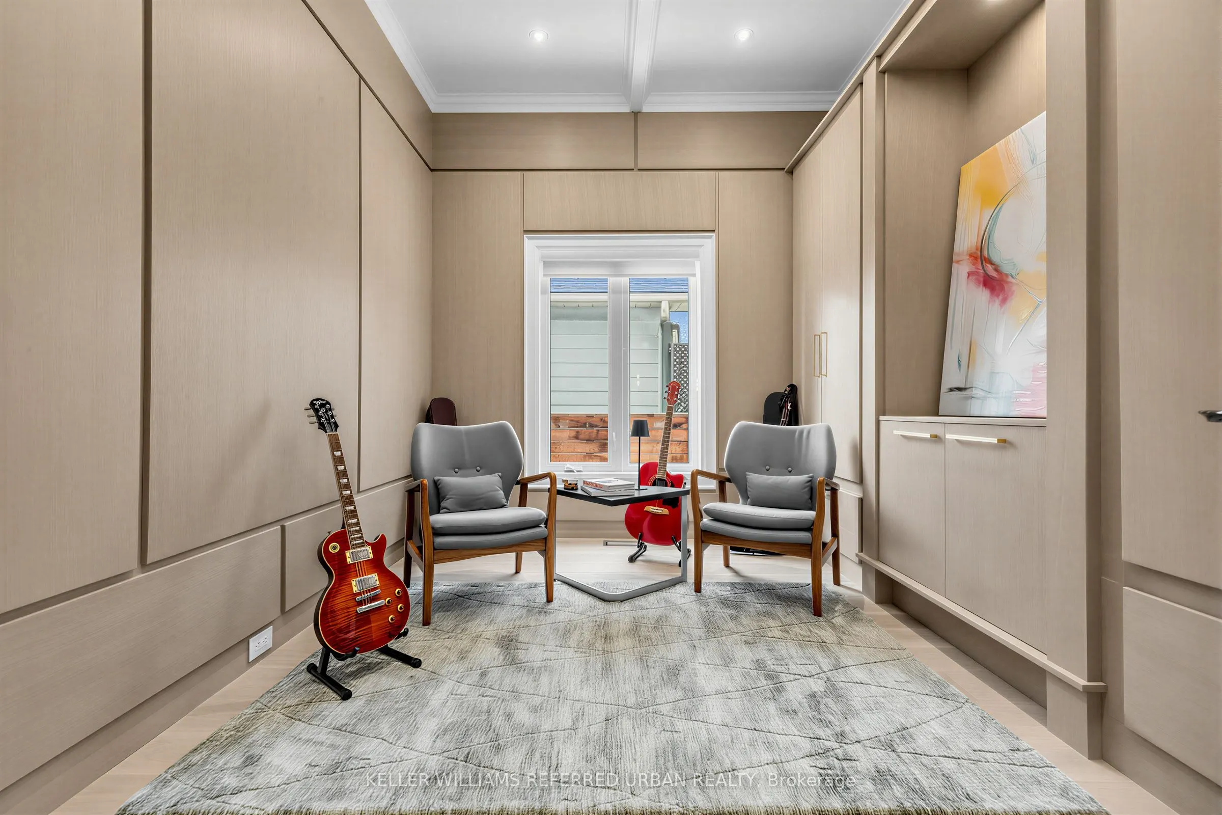 130 Upper Canada Drive