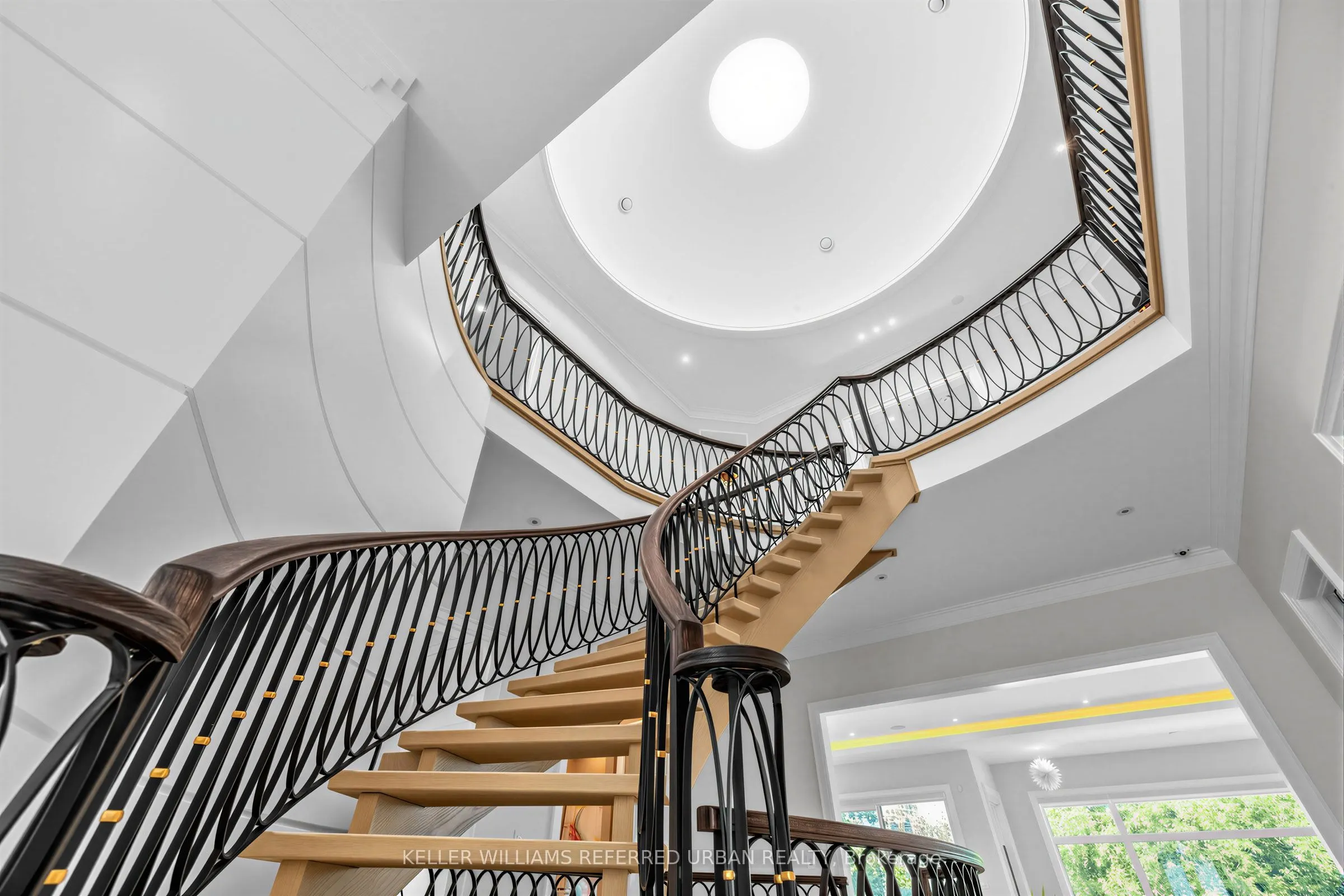 130 Upper Canada Drive
