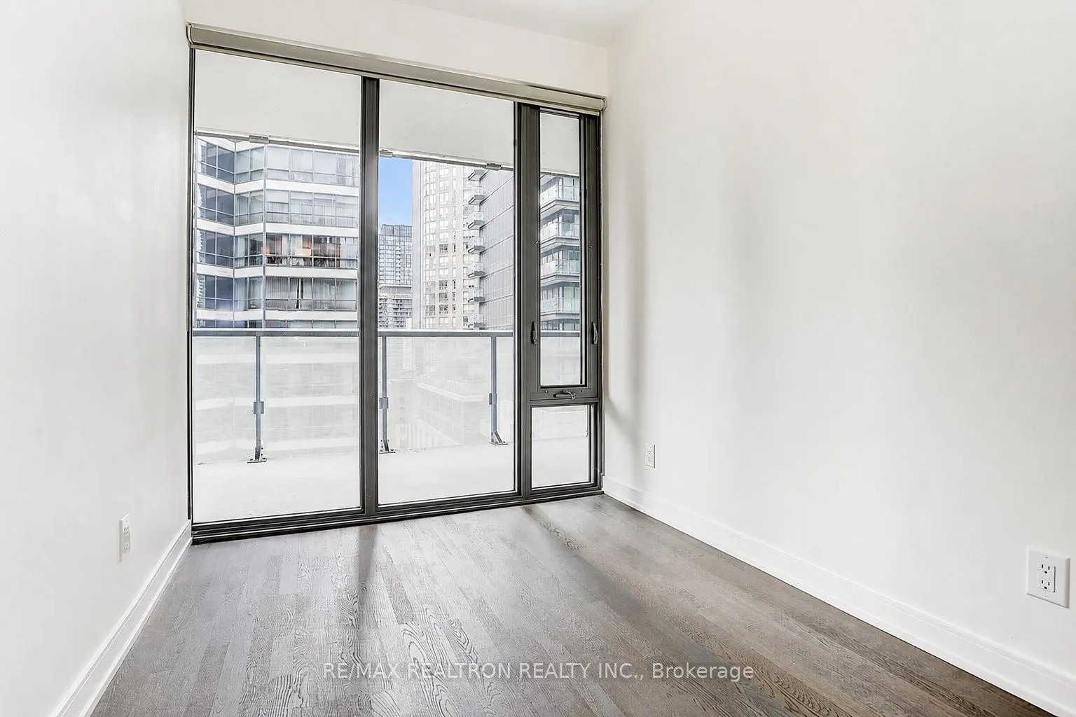 57 St Joseph Street #1008