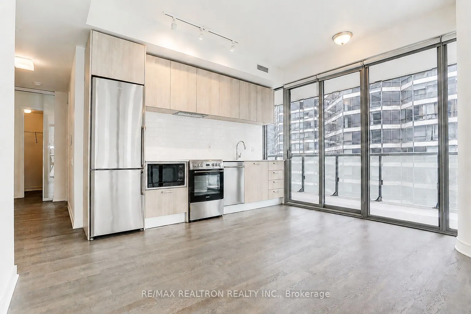 57 St Joseph Street #1008