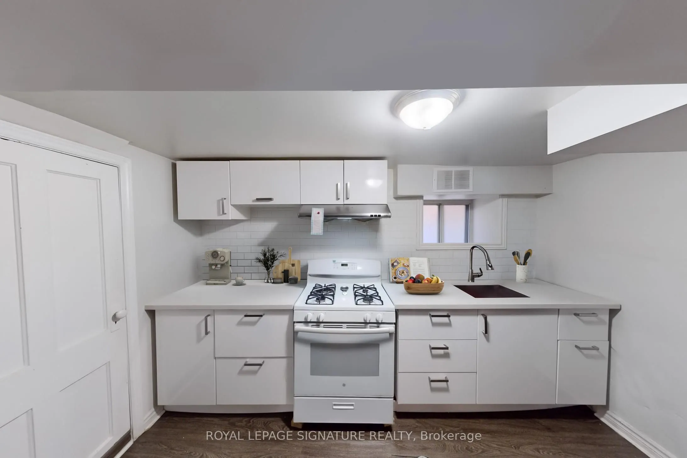 553 Euclid Avenue #Lower
