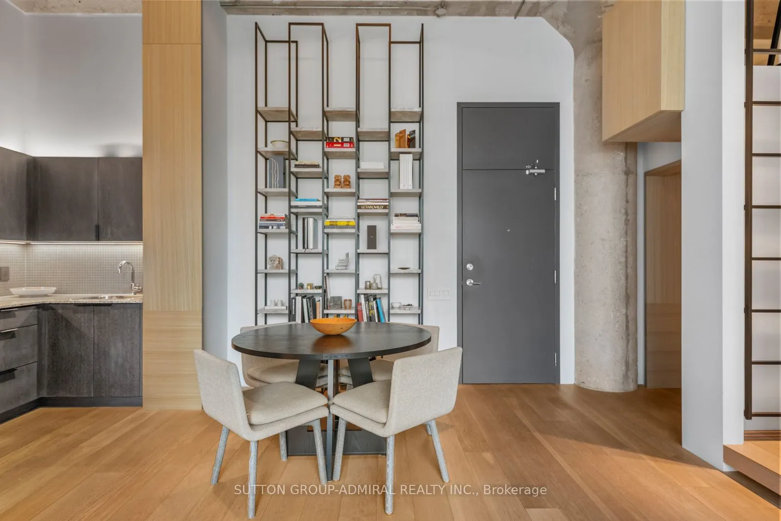 637 Lake Shore Boulevard W #434