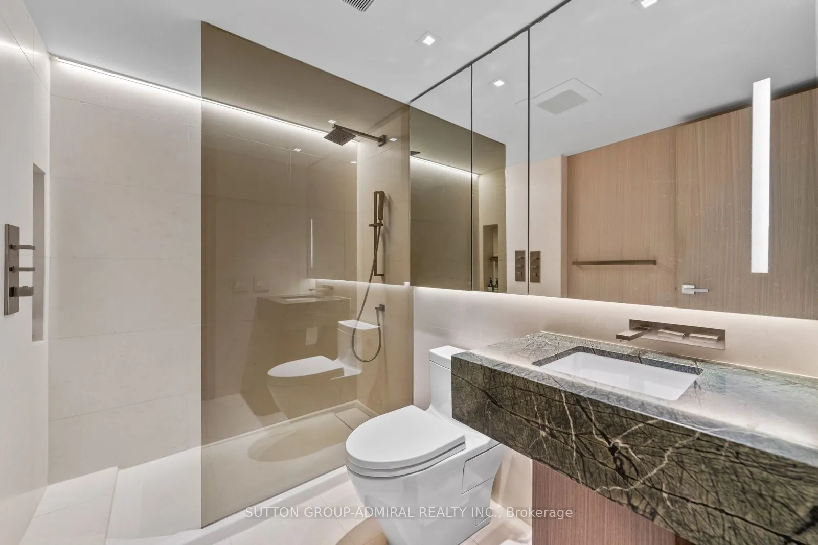 637 Lake Shore Boulevard W #434