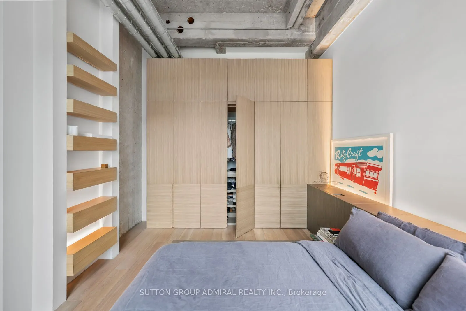 637 Lake Shore Boulevard W #434