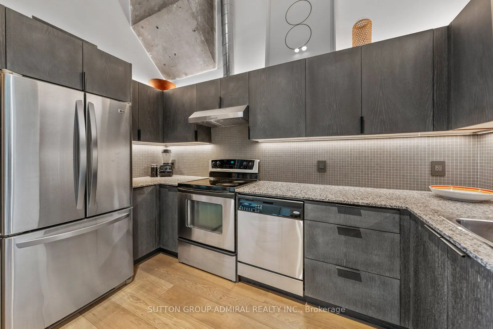 637 Lake Shore Boulevard W #434