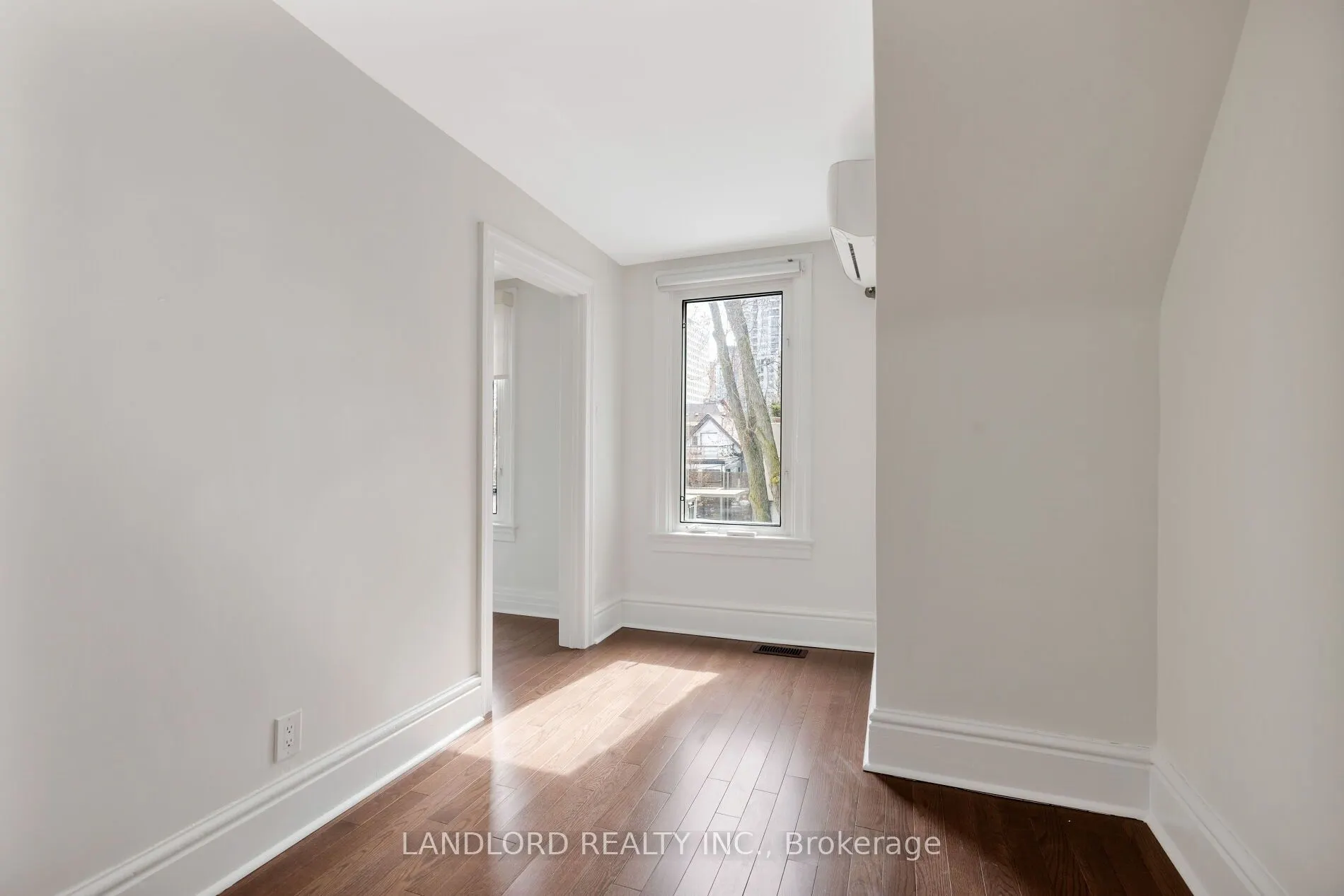 107A Scollard Street