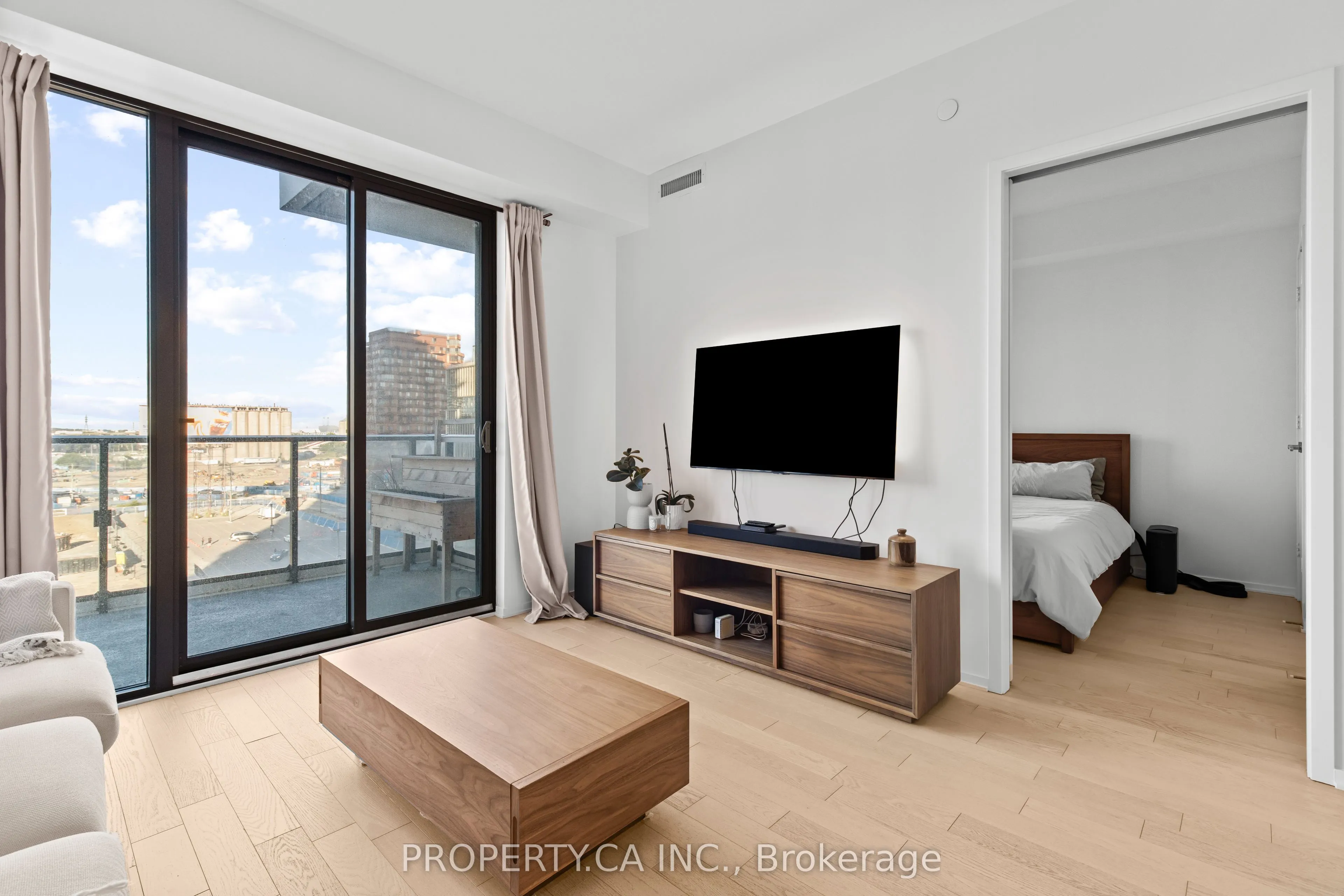 12 Bonnycastle Street #710