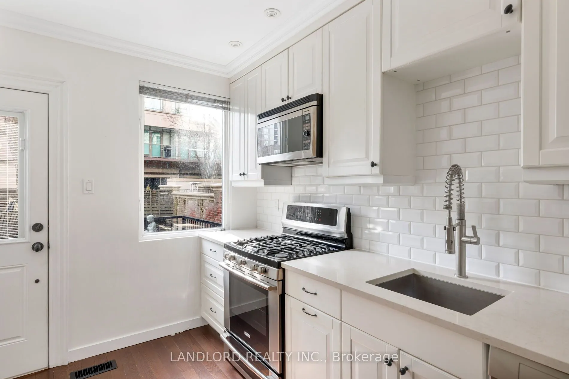 107A Scollard Street