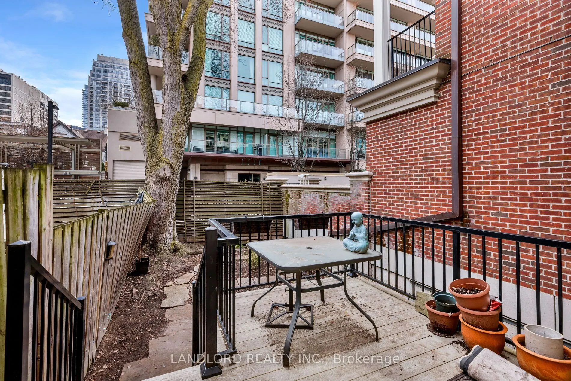 107A Scollard Street